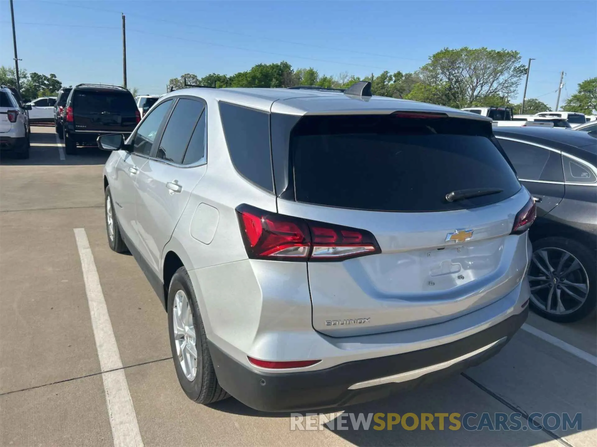 11 Фотография поврежденного автомобиля 3GNAXJEV8NL134959 CHEVROLET EQUINOX 2022