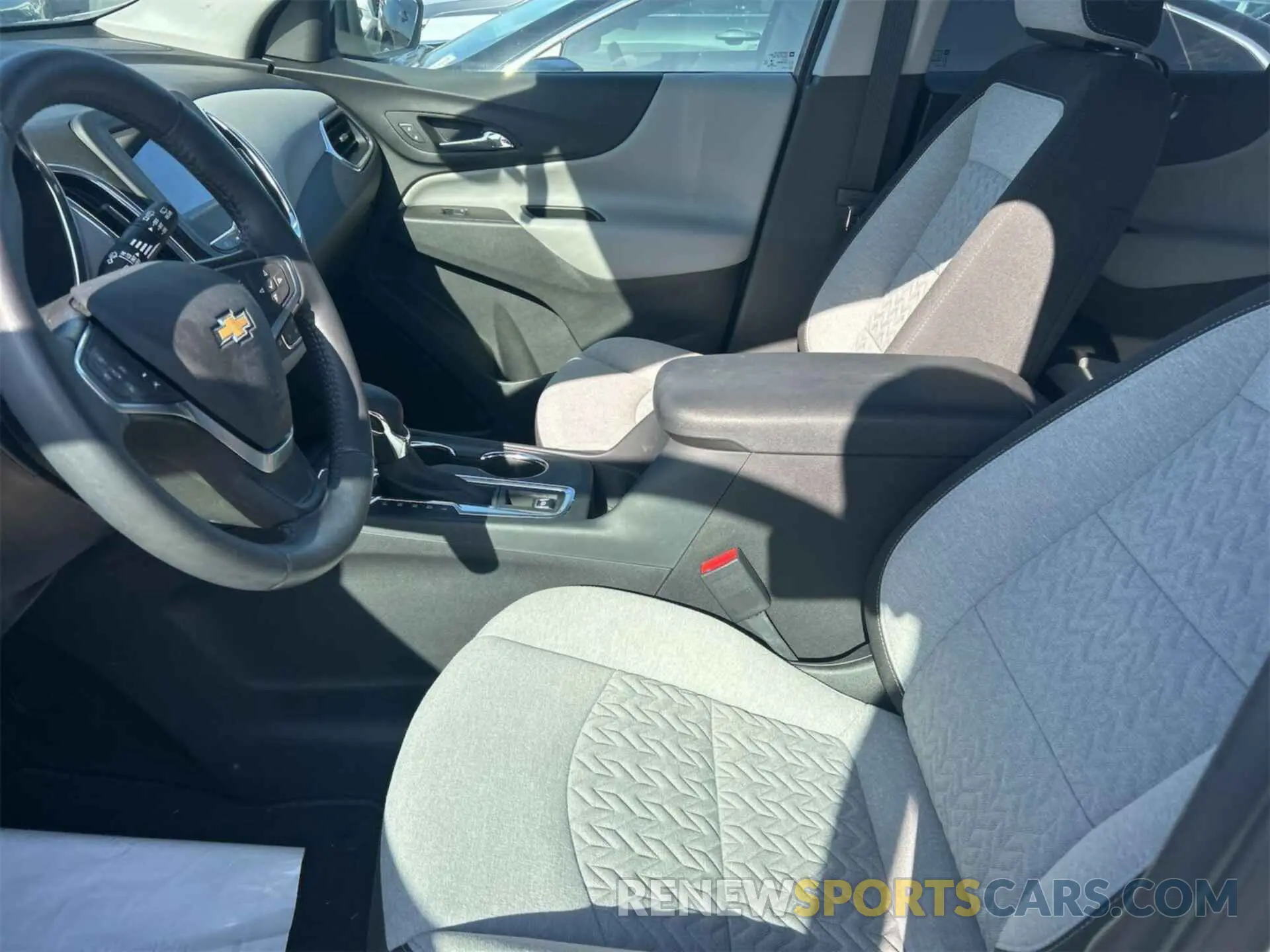 18 Фотография поврежденного автомобиля 3GNAXJEV8NL134959 CHEVROLET EQUINOX 2022