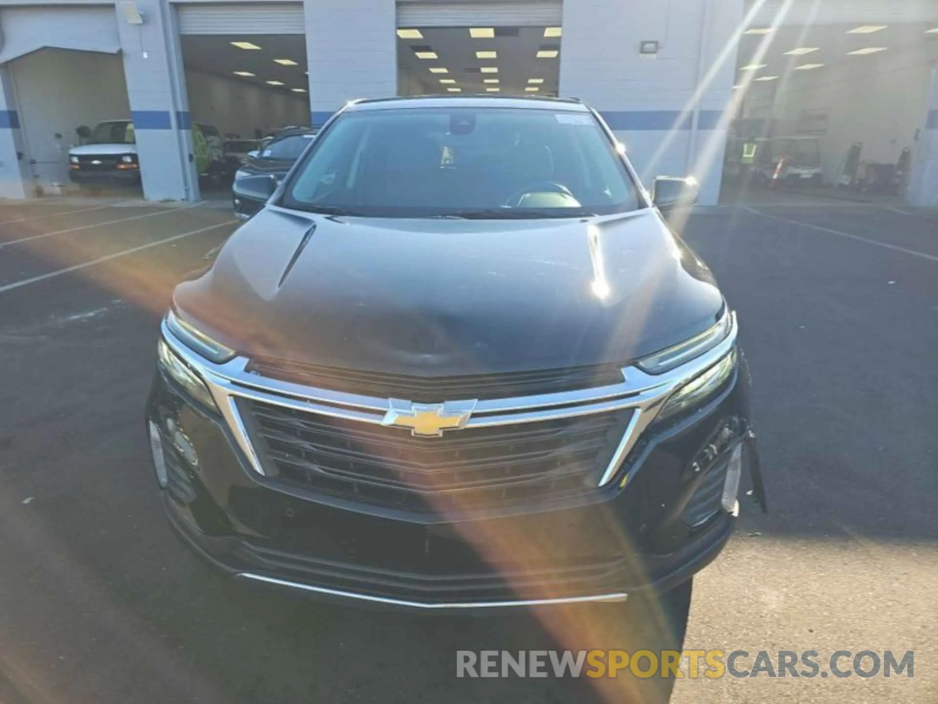 11 Photograph of a damaged car 3GNAXJEV9NL142908 CHEVROLET EQUINOX 2022
