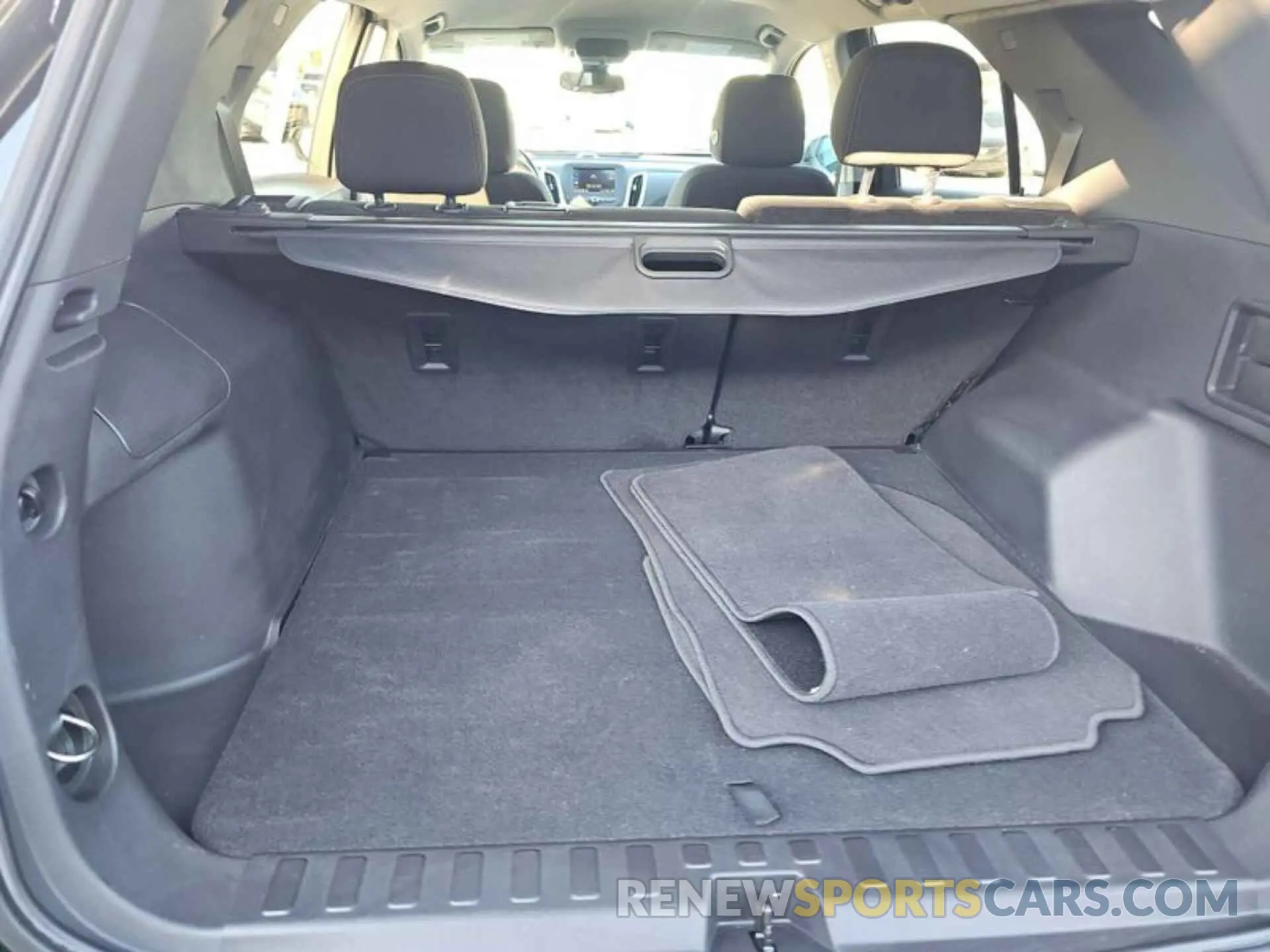14 Photograph of a damaged car 3GNAXJEV9NL142908 CHEVROLET EQUINOX 2022