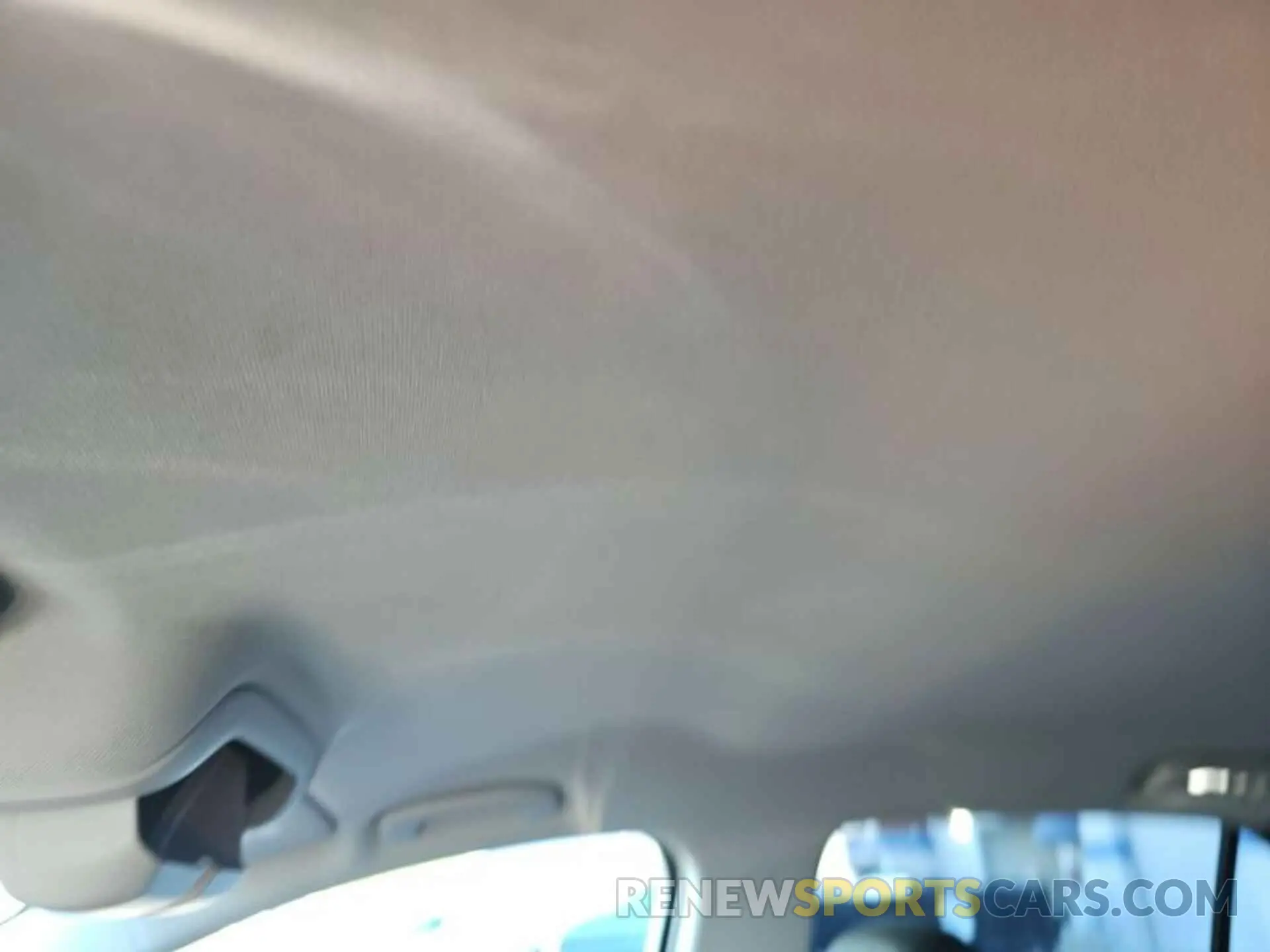 18 Photograph of a damaged car 3GNAXJEV9NL142908 CHEVROLET EQUINOX 2022
