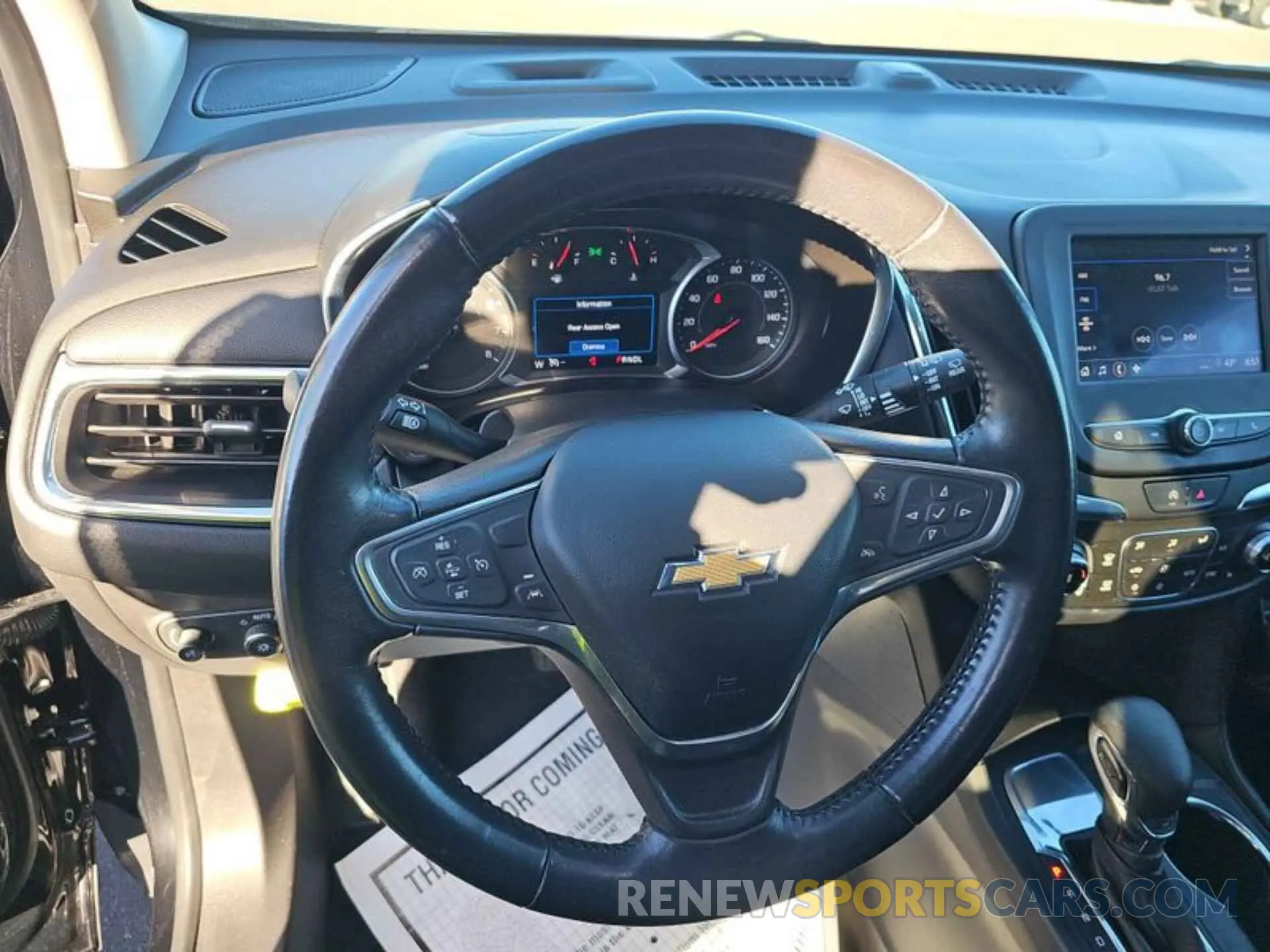 5 Photograph of a damaged car 3GNAXJEV9NL142908 CHEVROLET EQUINOX 2022