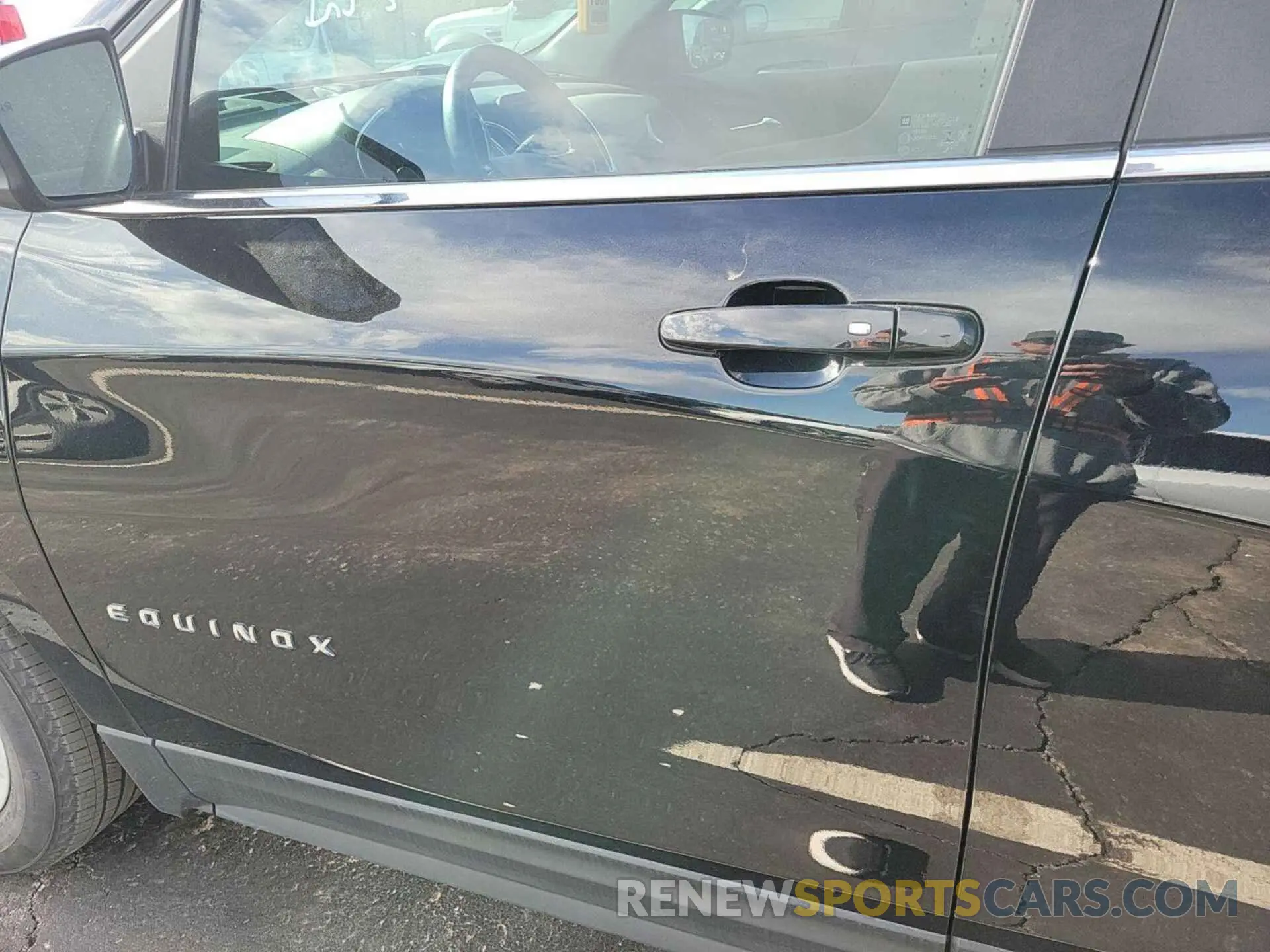 22 Photograph of a damaged car 3GNAXJEV9NL143251 CHEVROLET EQUINOX 2022