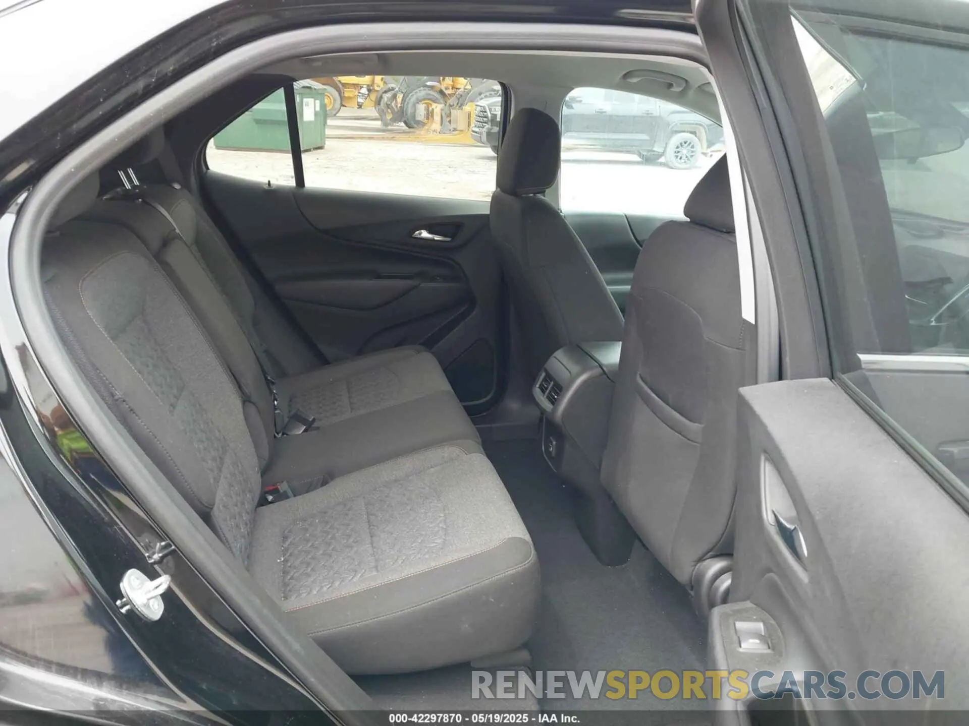 8 Photograph of a damaged car 3GNAXKEV0NL108832 CHEVROLET EQUINOX 2022