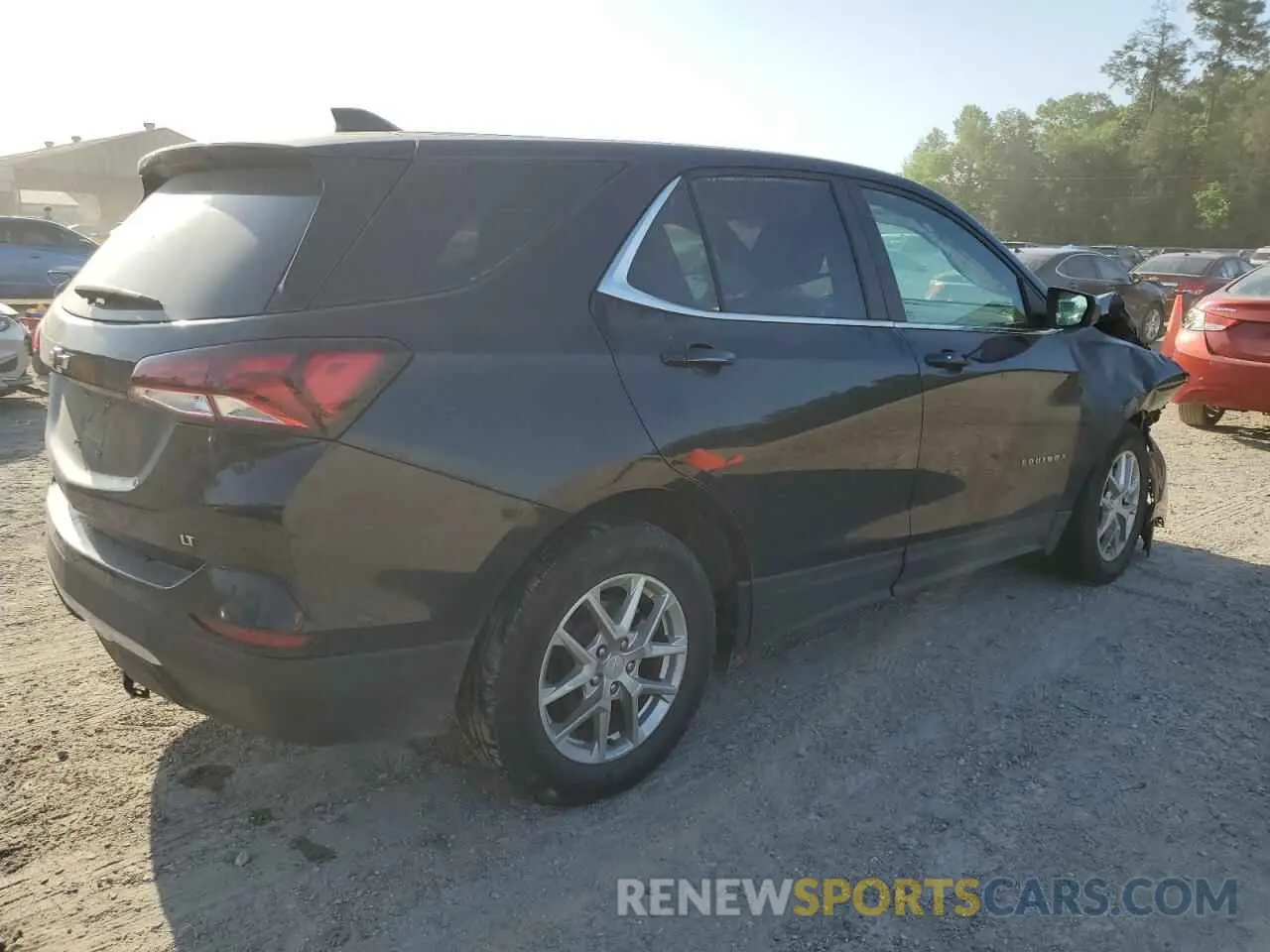 3 Photograph of a damaged car 3GNAXKEV0NL152099 CHEVROLET EQUINOX 2022