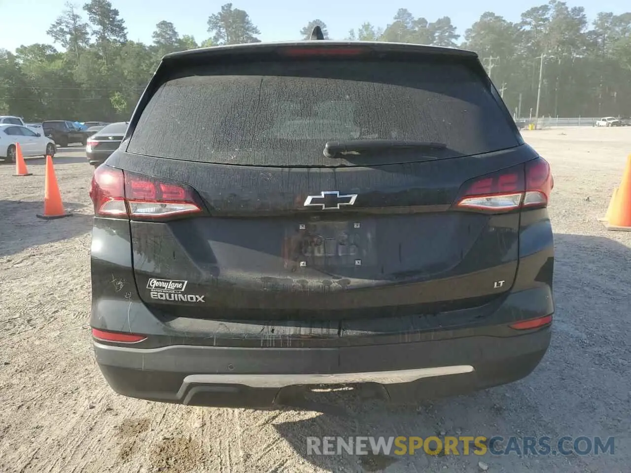6 Photograph of a damaged car 3GNAXKEV0NL152099 CHEVROLET EQUINOX 2022