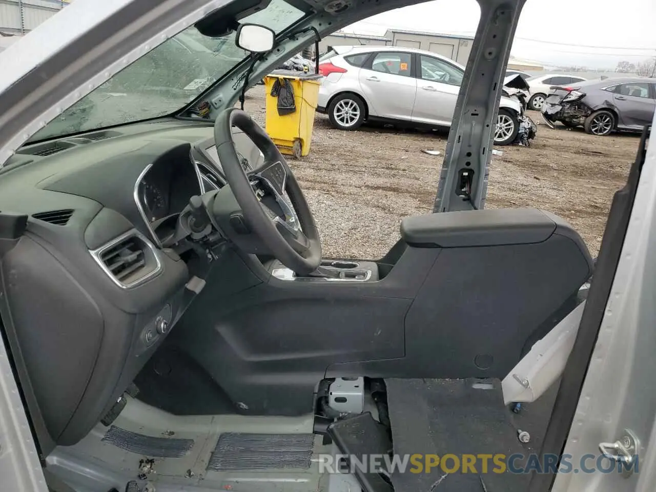 7 Photograph of a damaged car 3GNAXKEV0NL237962 CHEVROLET EQUINOX 2022