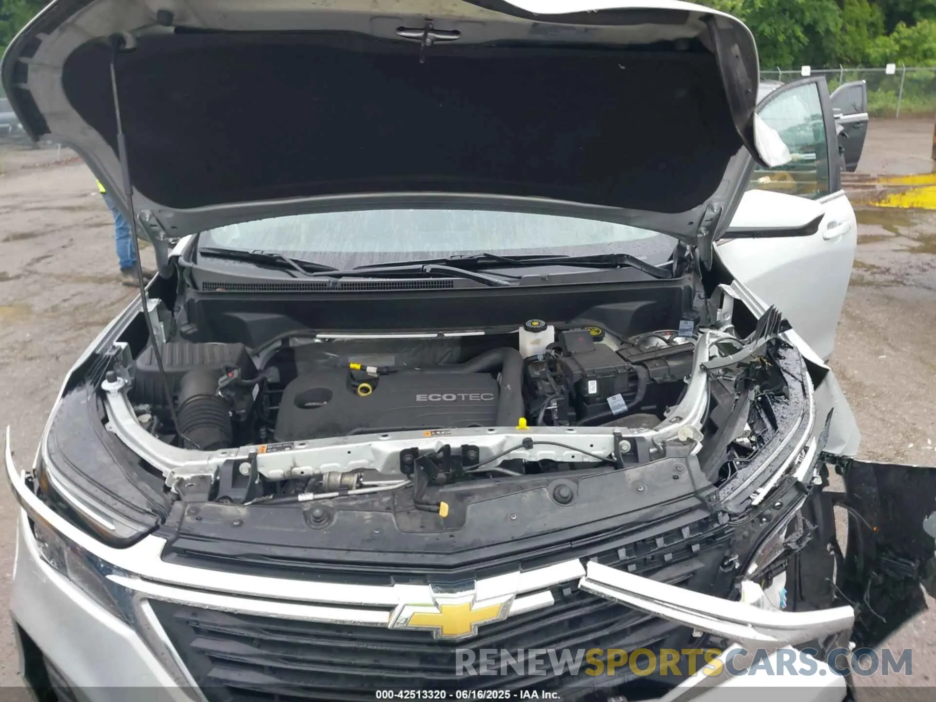 10 Photograph of a damaged car 3GNAXKEV0NL264028 CHEVROLET EQUINOX 2022