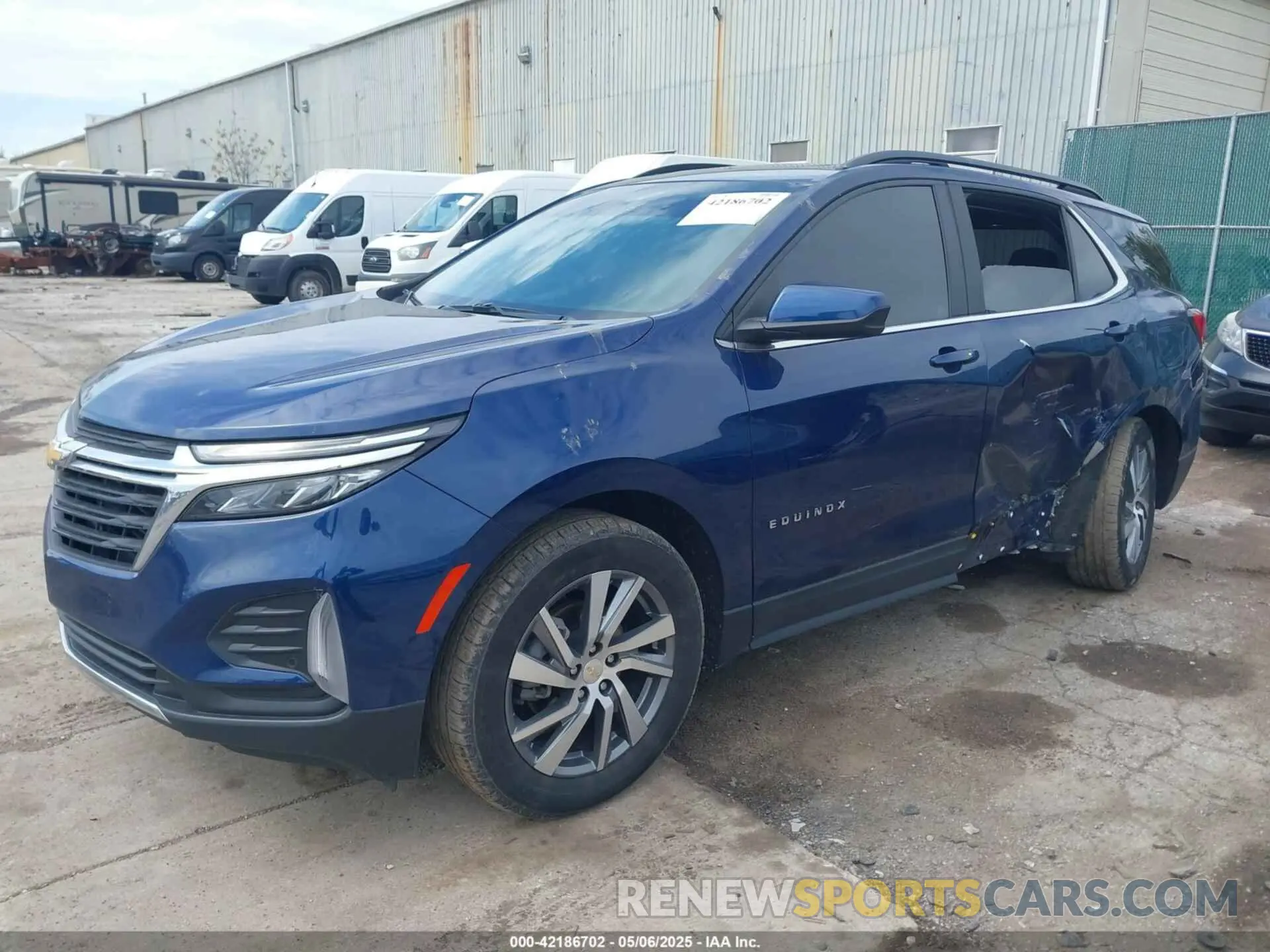 2 Фотография поврежденного автомобиля 3GNAXKEV0NL272405 CHEVROLET EQUINOX 2022