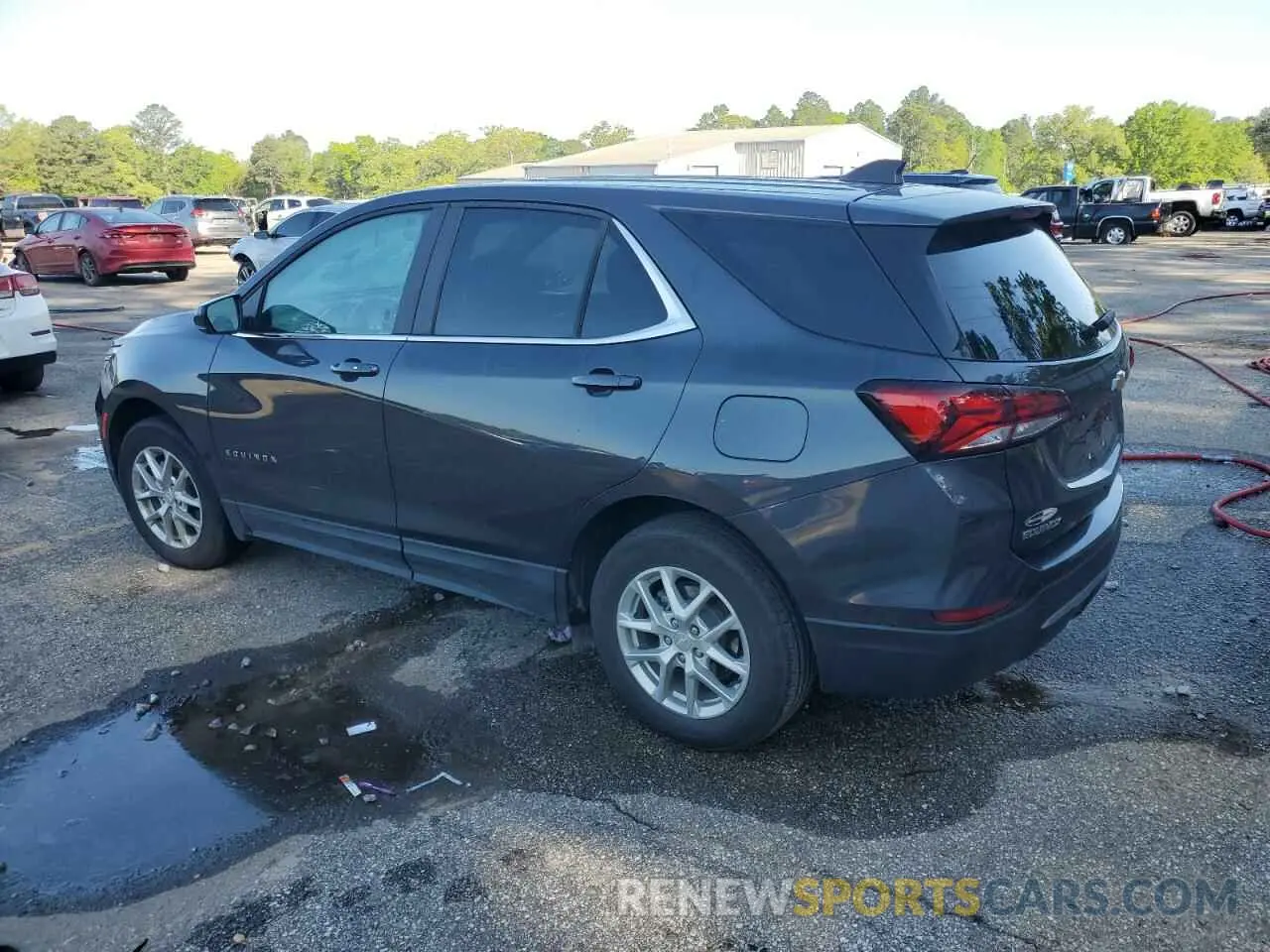 2 Photograph of a damaged car 3GNAXKEV0NS244335 CHEVROLET EQUINOX 2022