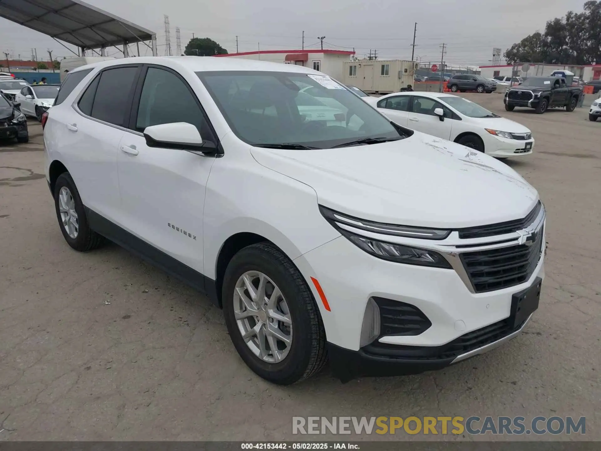 1 Photograph of a damaged car 3GNAXKEV1NL112856 CHEVROLET EQUINOX 2022
