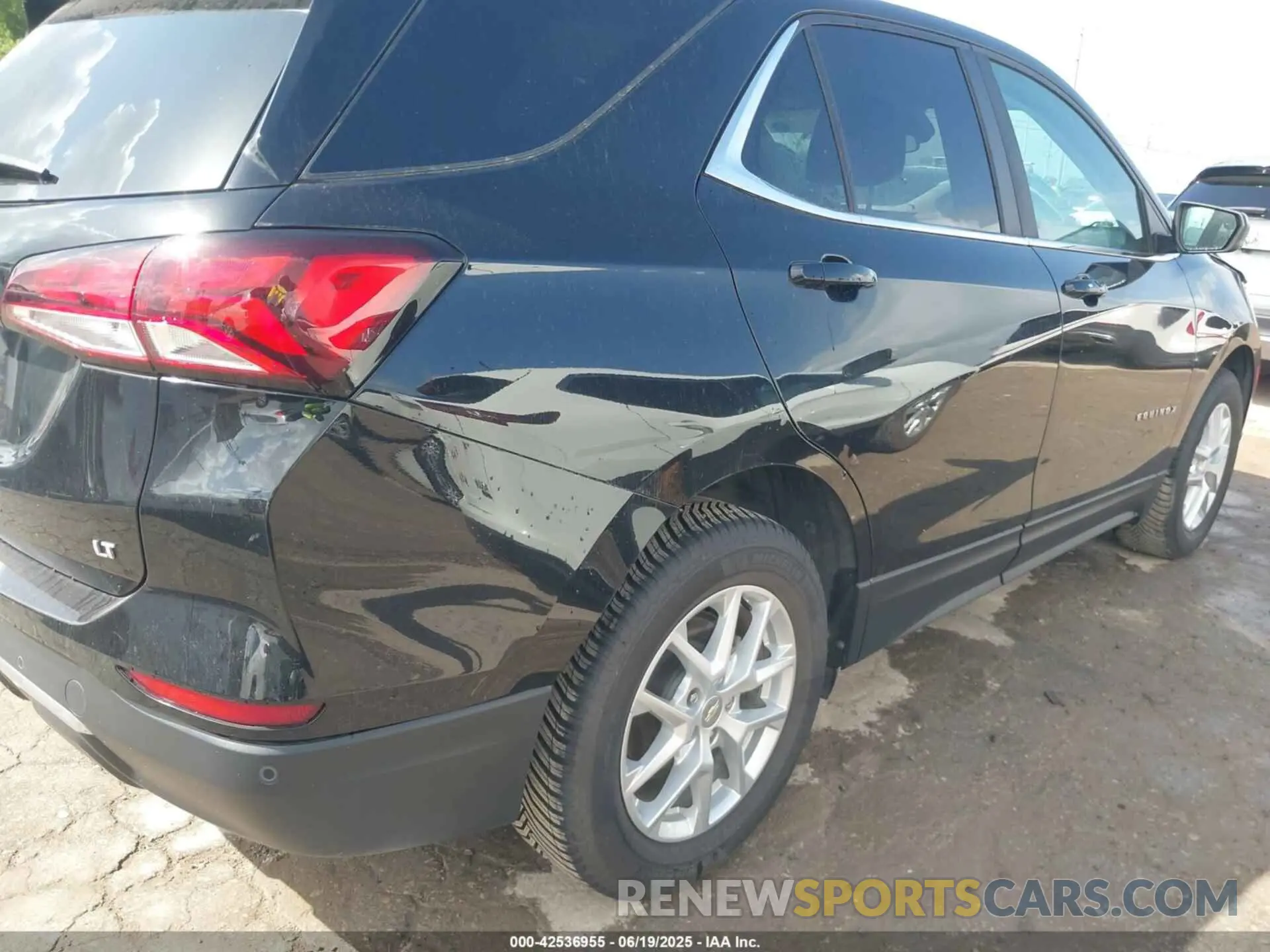 6 Фотография поврежденного автомобиля 3GNAXKEV1NL123095 CHEVROLET EQUINOX 2022