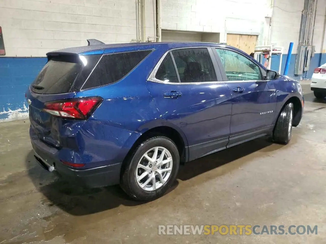 3 Photograph of a damaged car 3GNAXKEV1NL187086 CHEVROLET EQUINOX 2022