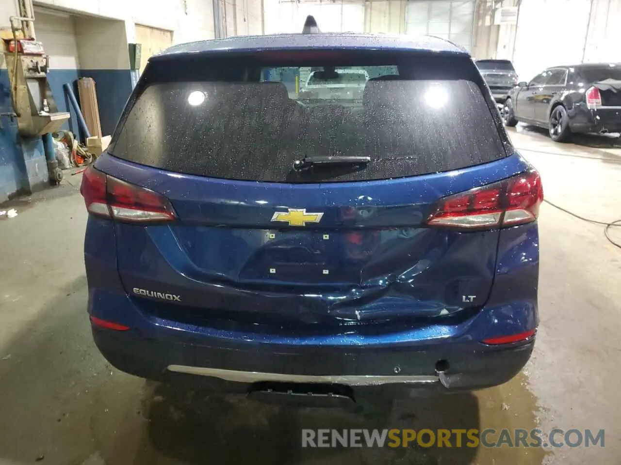 6 Photograph of a damaged car 3GNAXKEV1NL187086 CHEVROLET EQUINOX 2022