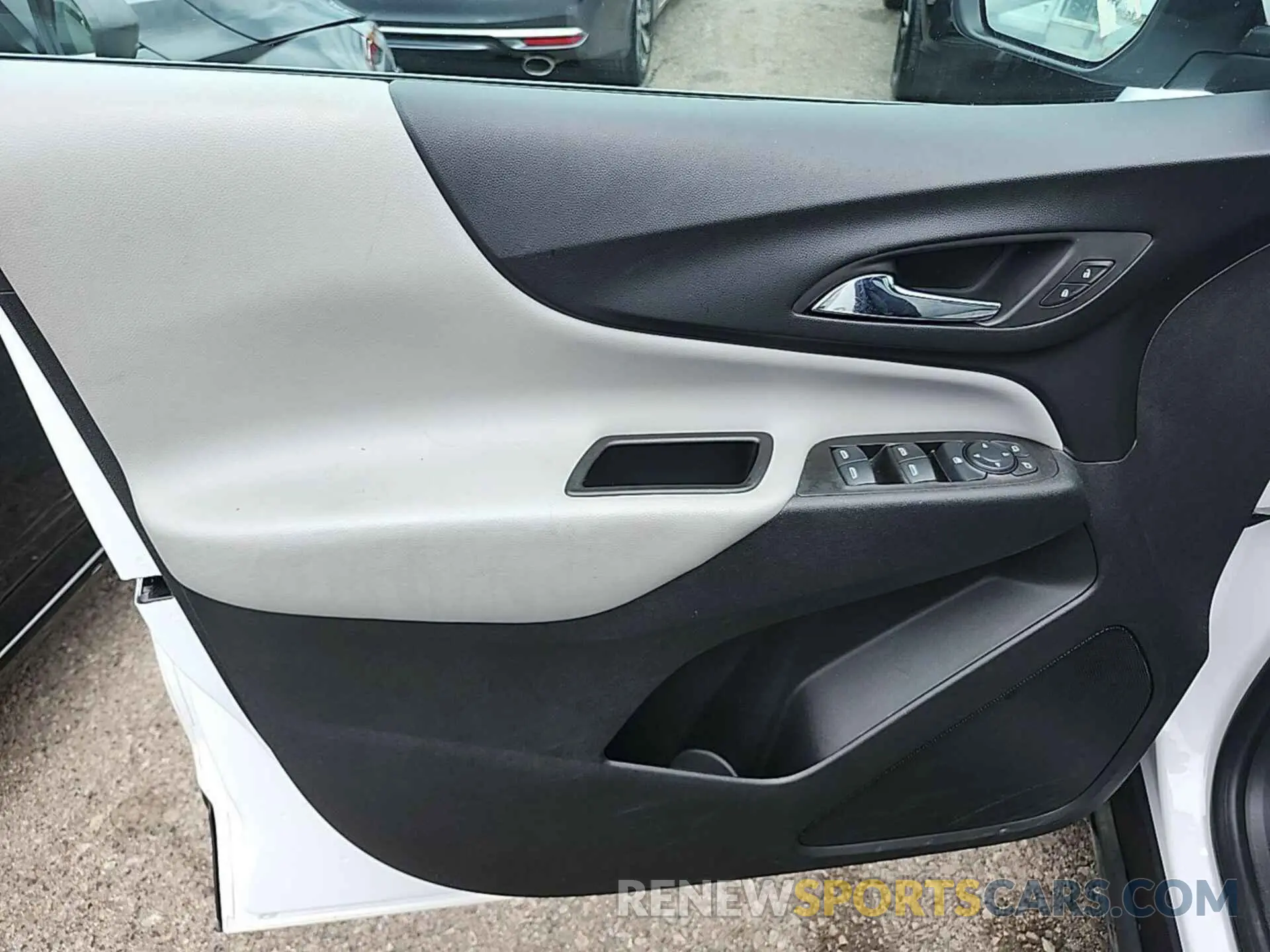 13 Photograph of a damaged car 3GNAXKEV1NL229773 CHEVROLET EQUINOX 2022