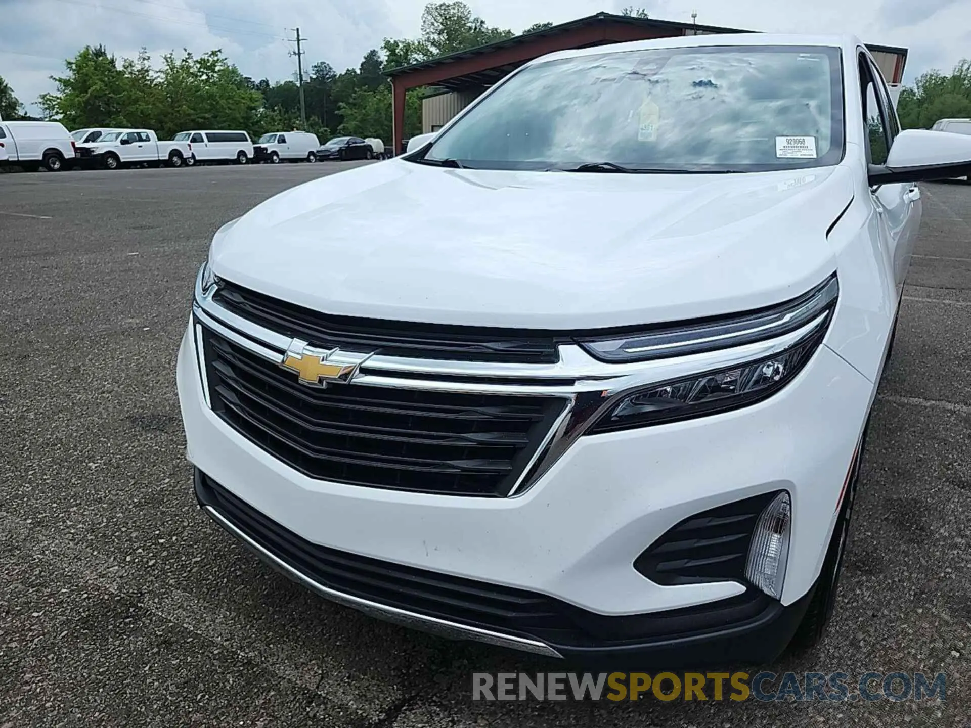 5 Photograph of a damaged car 3GNAXKEV1NL229773 CHEVROLET EQUINOX 2022