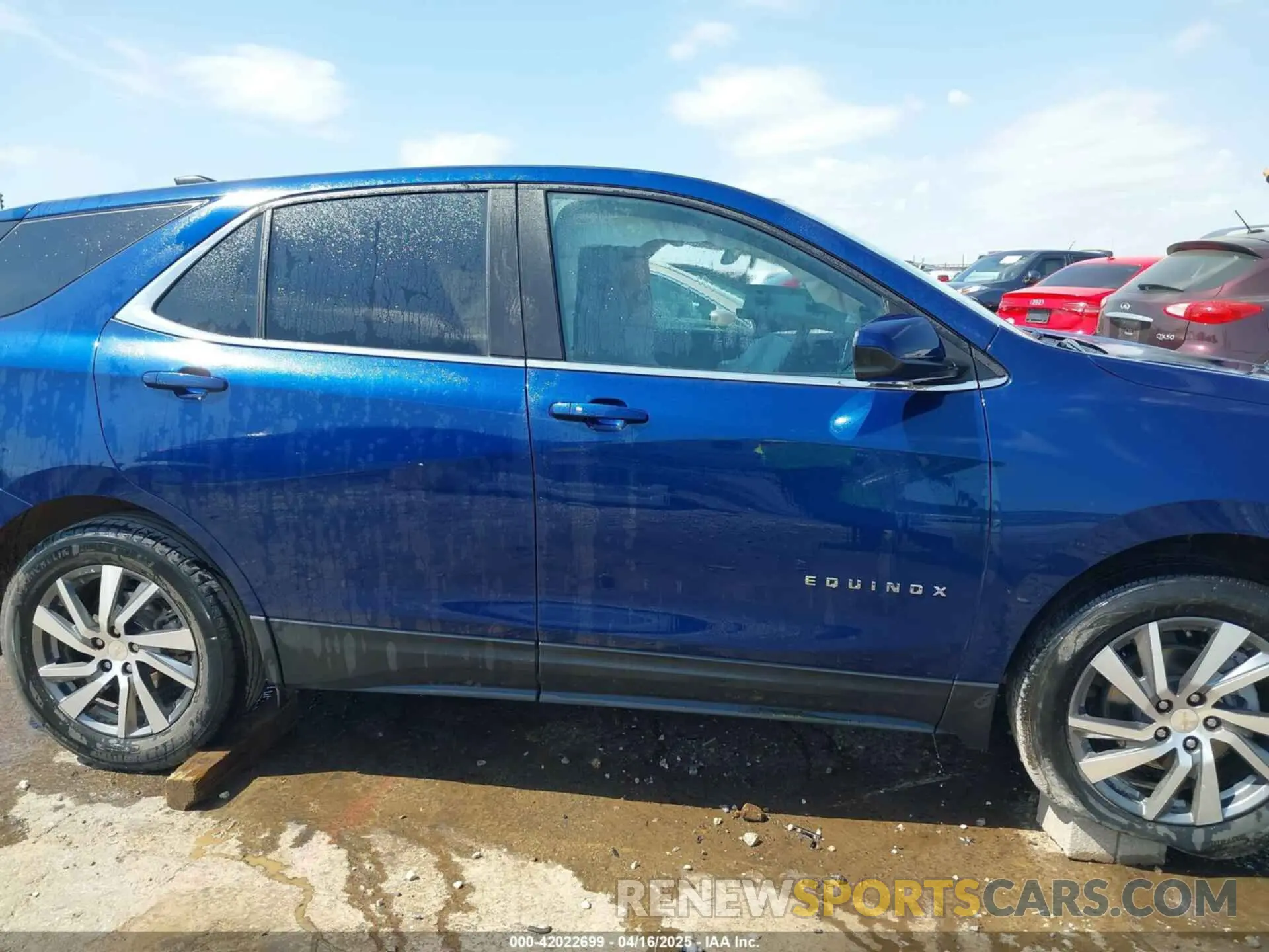 14 Photograph of a damaged car 3GNAXKEV2NL131190 CHEVROLET EQUINOX 2022