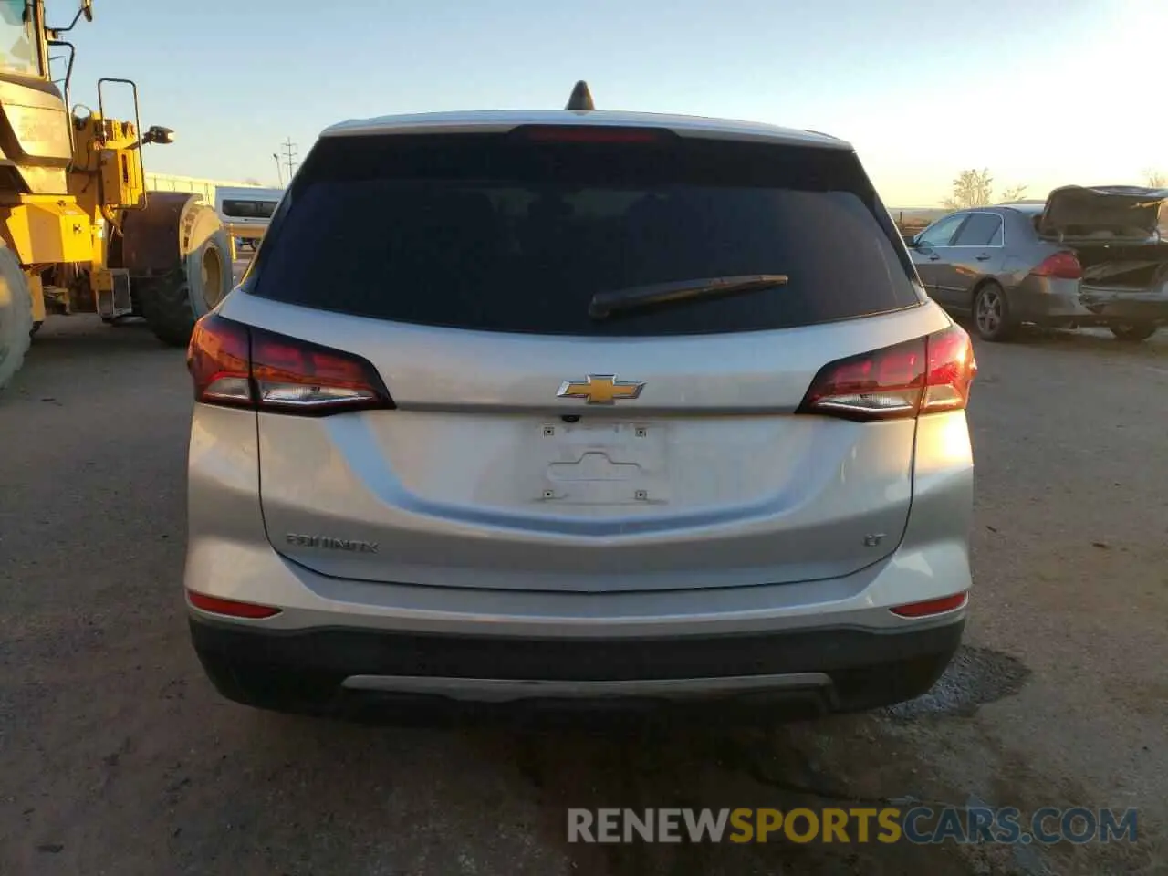 6 Photograph of a damaged car 3GNAXKEV3NL147737 CHEVROLET EQUINOX 2022