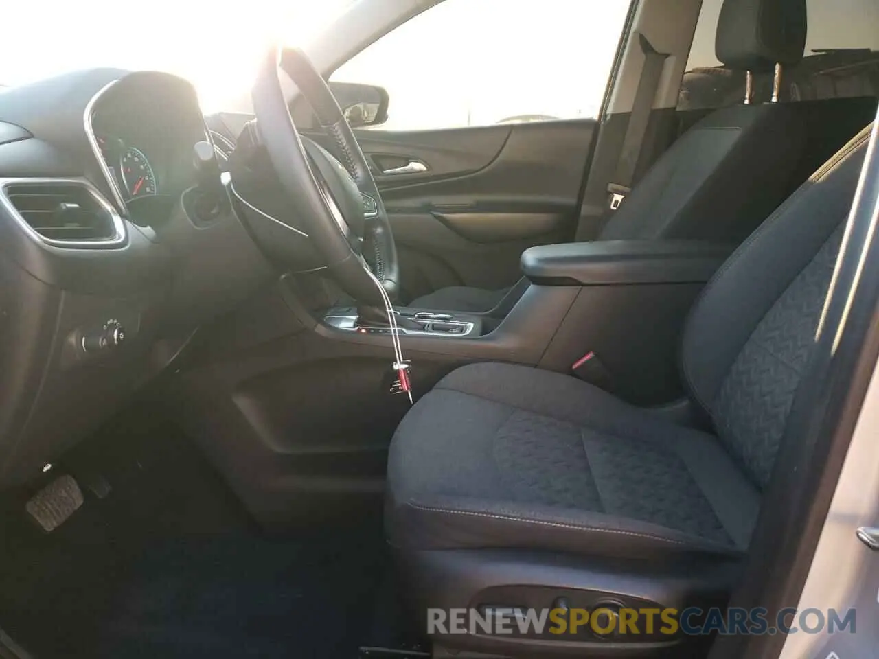 7 Photograph of a damaged car 3GNAXKEV3NL147737 CHEVROLET EQUINOX 2022