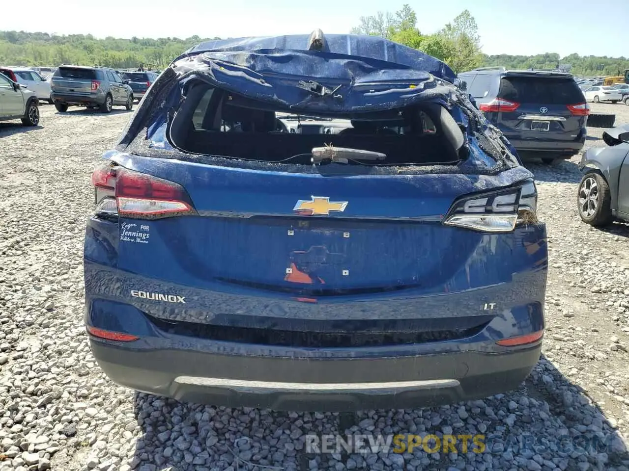 6 Photograph of a damaged car 3GNAXKEV3NS203696 CHEVROLET EQUINOX 2022