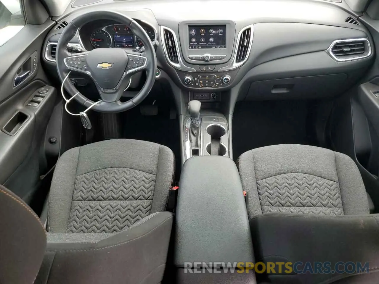 8 Photograph of a damaged car 3GNAXKEV4NL158603 CHEVROLET EQUINOX 2022