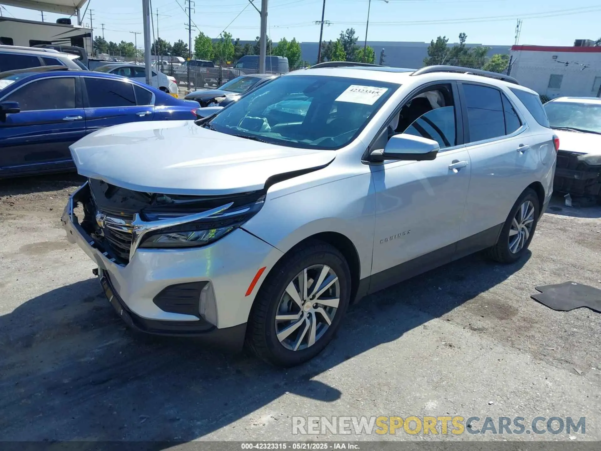 2 Photograph of a damaged car 3GNAXKEV4NL262654 CHEVROLET EQUINOX 2022