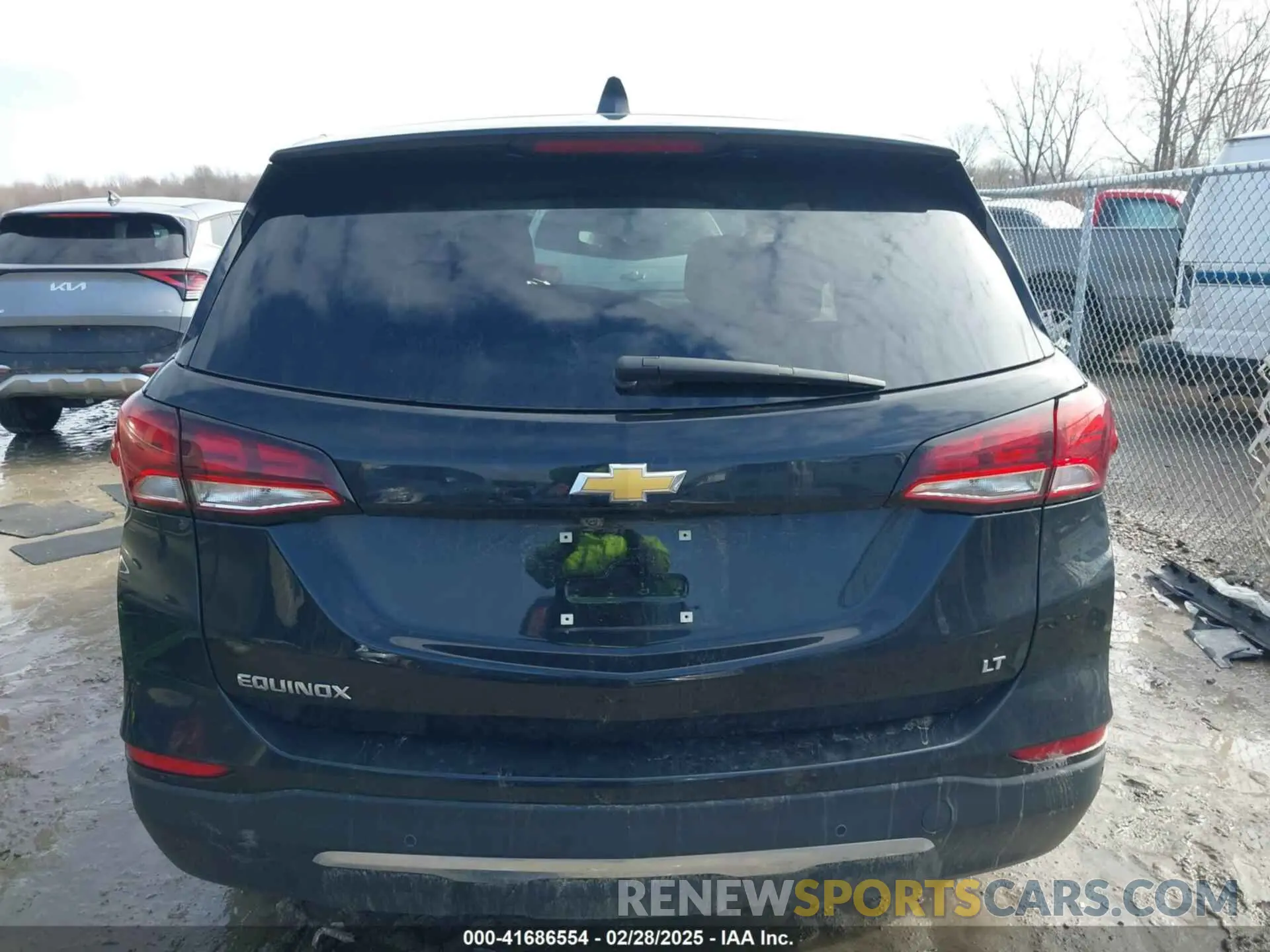 16 Photograph of a damaged car 3GNAXKEV4NL280121 CHEVROLET EQUINOX 2022
