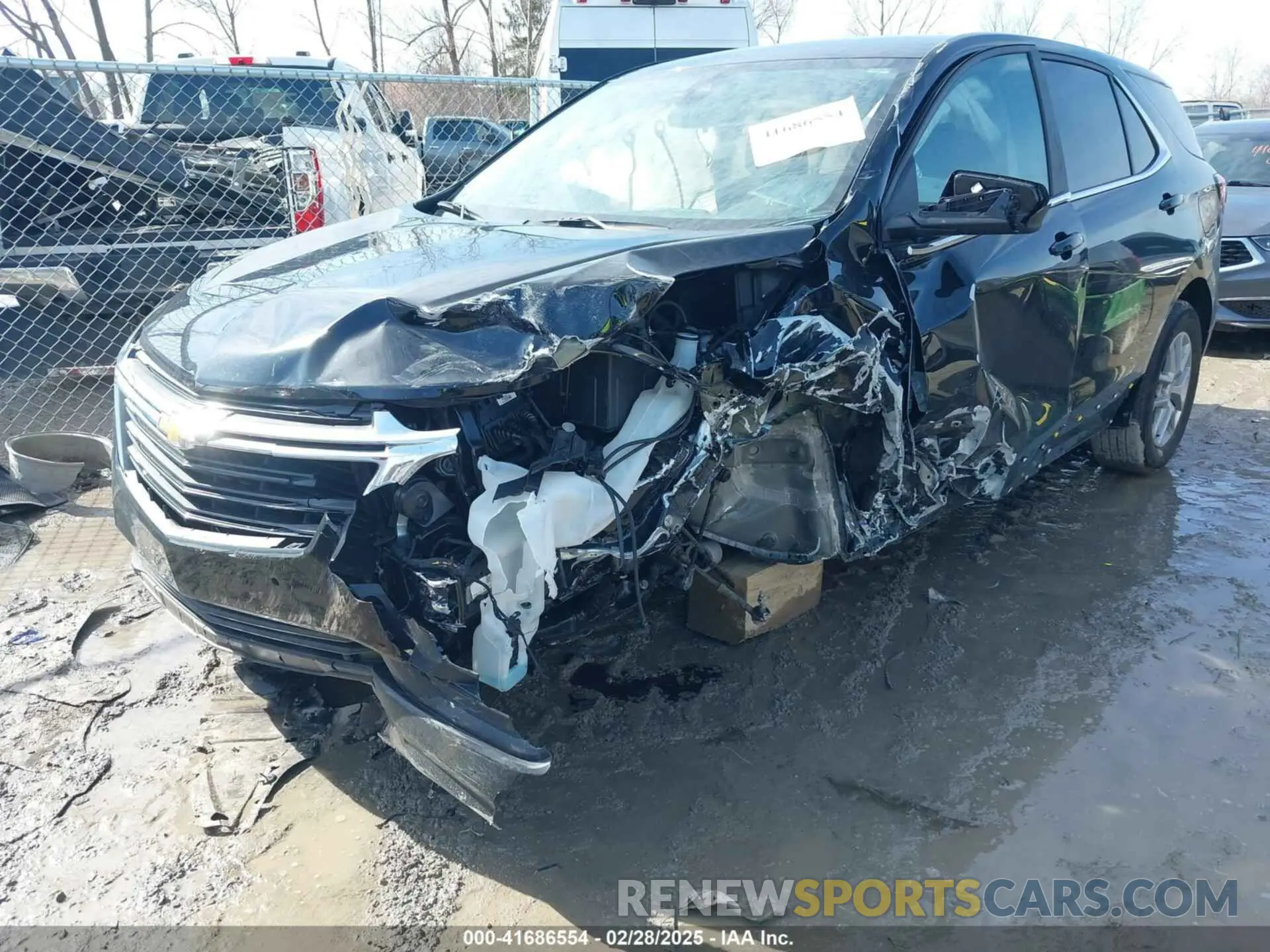 6 Photograph of a damaged car 3GNAXKEV4NL280121 CHEVROLET EQUINOX 2022