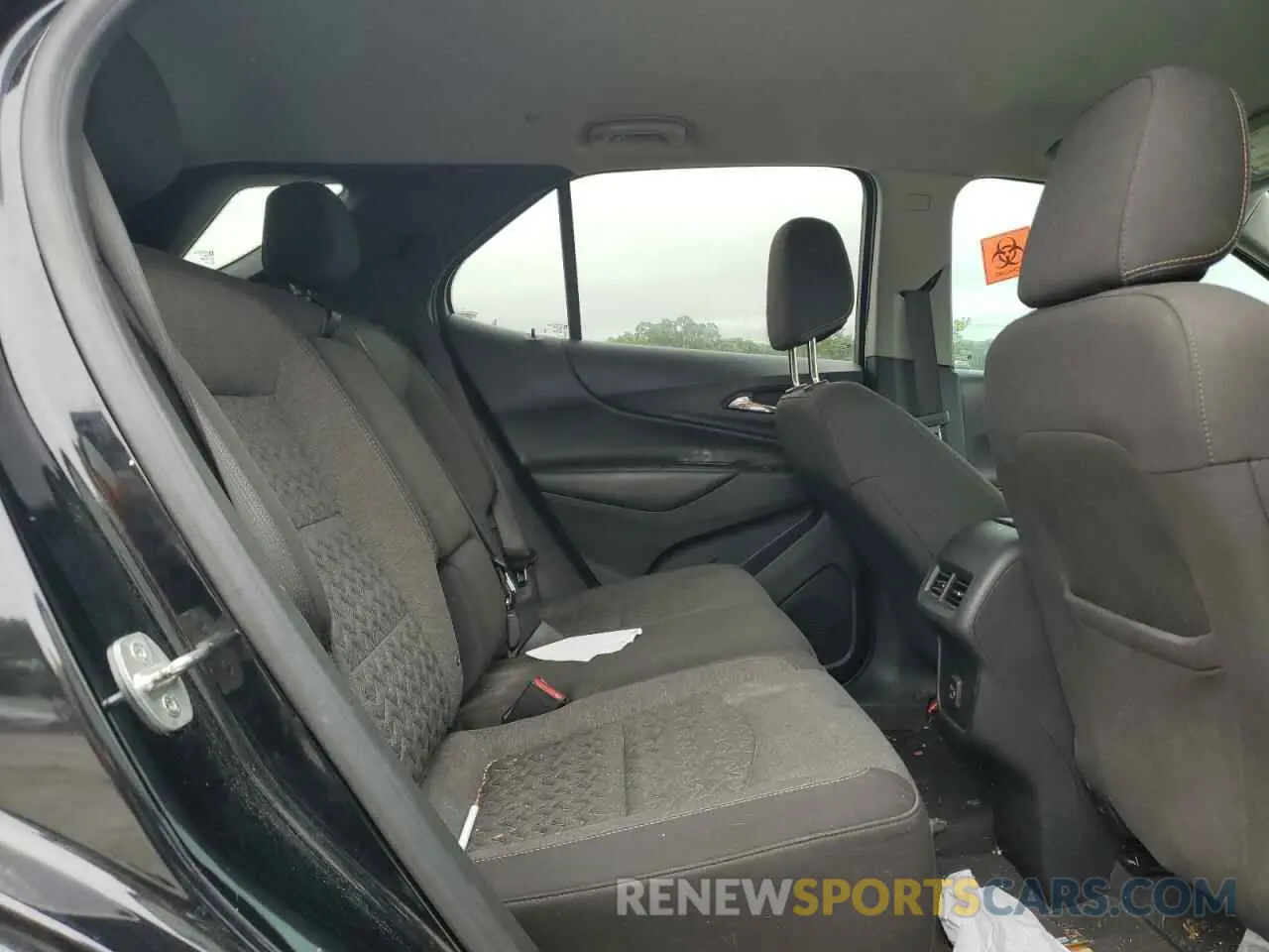 11 Photograph of a damaged car 3GNAXKEV4NL313974 CHEVROLET EQUINOX 2022