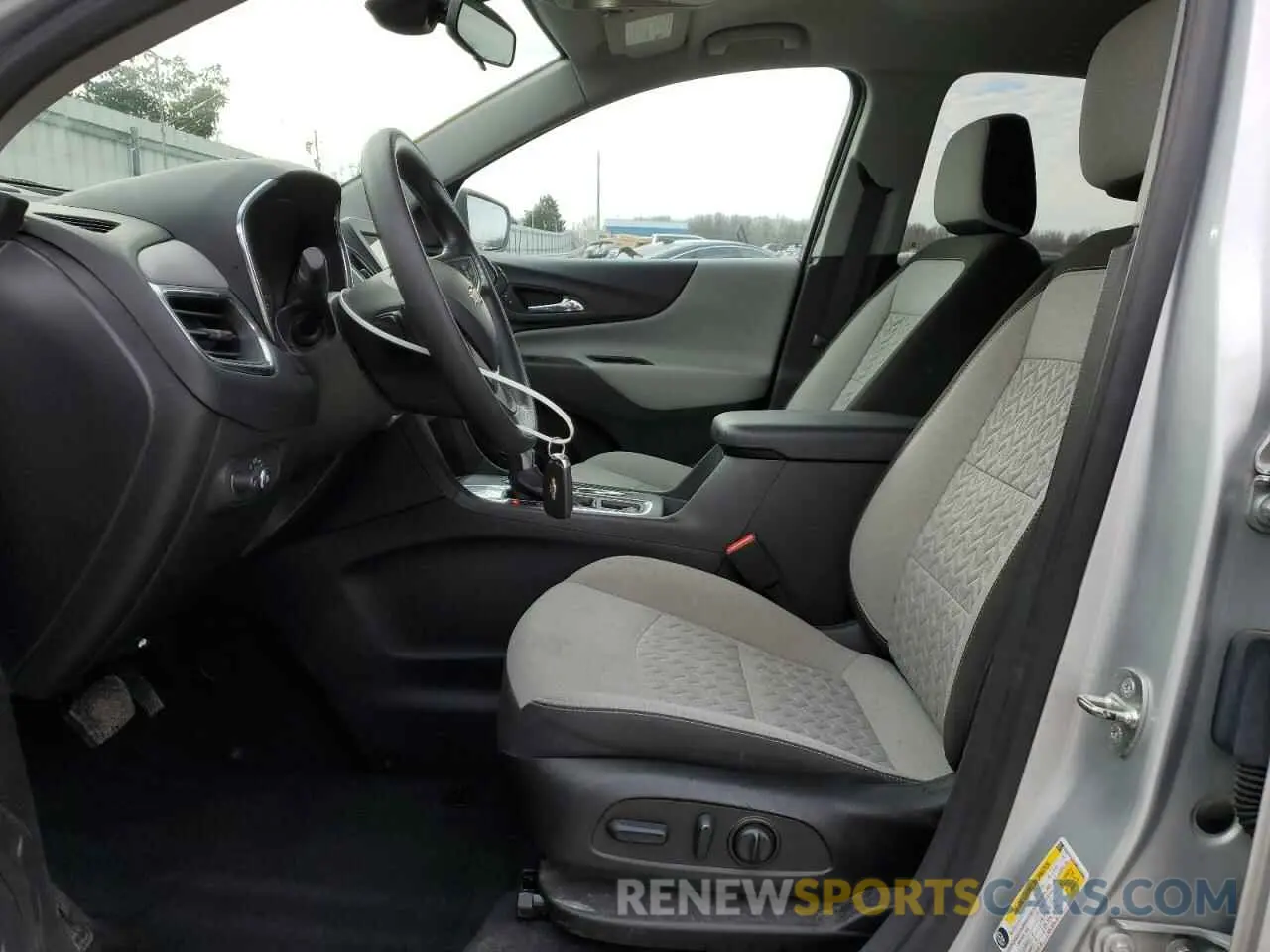 7 Фотография поврежденного автомобиля 3GNAXKEV5NL182666 CHEVROLET EQUINOX 2022