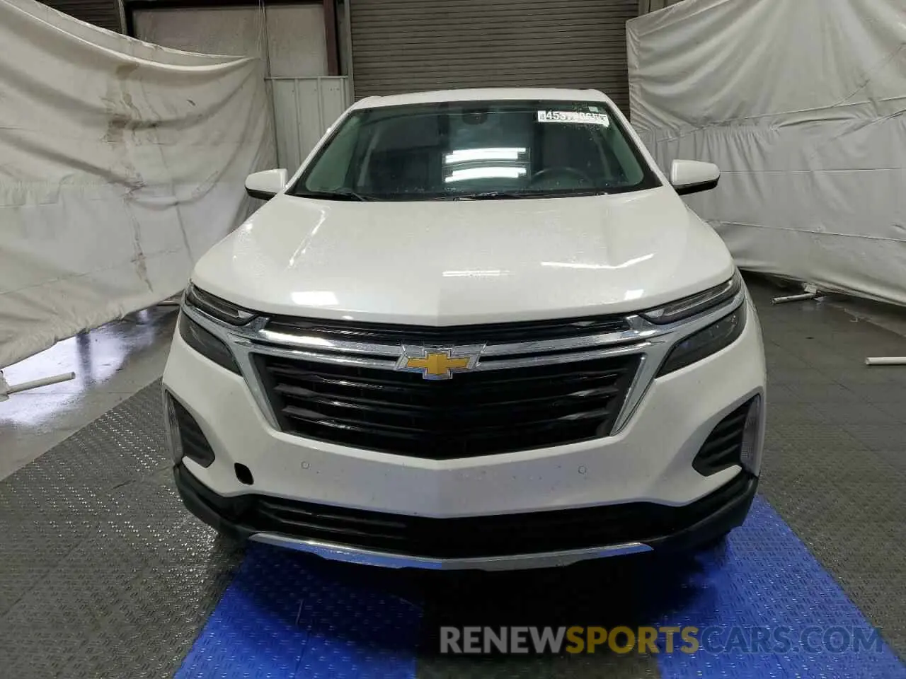 5 Photograph of a damaged car 3GNAXKEV5NL303289 CHEVROLET EQUINOX 2022