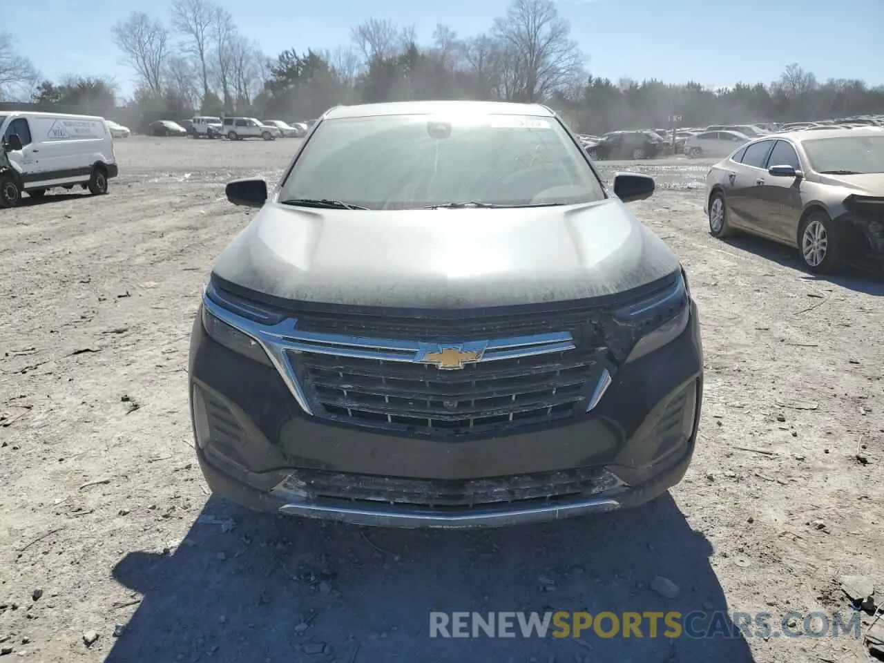 5 Photograph of a damaged car 3GNAXKEV6NL311157 CHEVROLET EQUINOX 2022