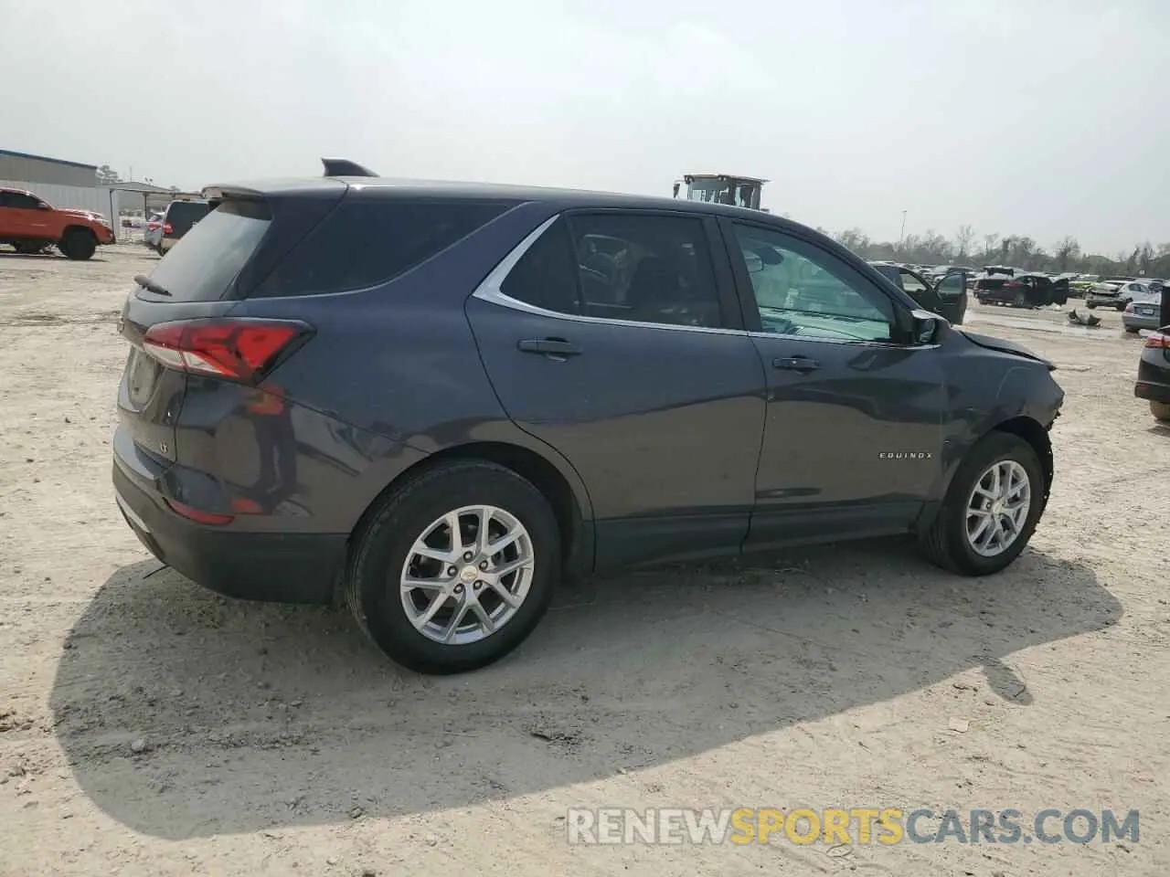 3 Photograph of a damaged car 3GNAXKEV6NS195061 CHEVROLET EQUINOX 2022