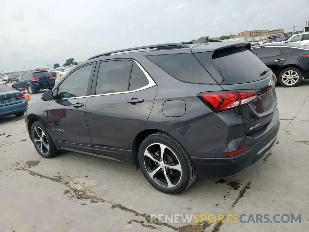 2 Photograph of a damaged car 3GNAXKEV6NS231296 CHEVROLET EQUINOX 2022