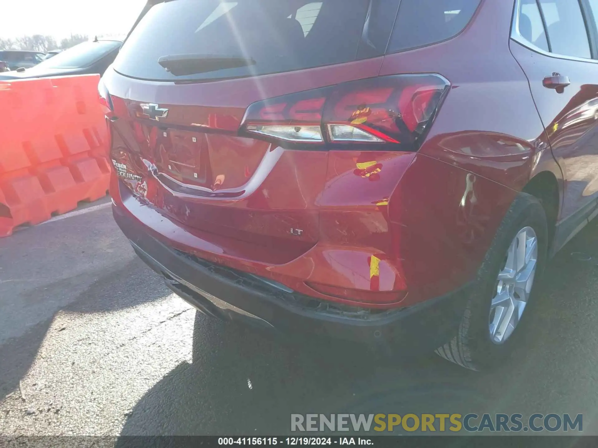 17 Photograph of a damaged car 3GNAXKEV7NL163293 CHEVROLET EQUINOX 2022