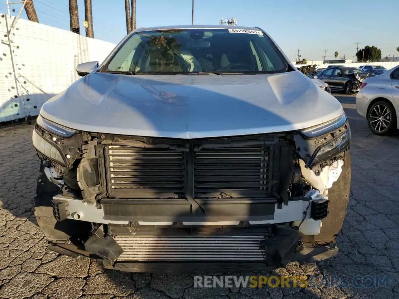 5 Photograph of a damaged car 3GNAXKEV8NL223842 CHEVROLET EQUINOX 2022