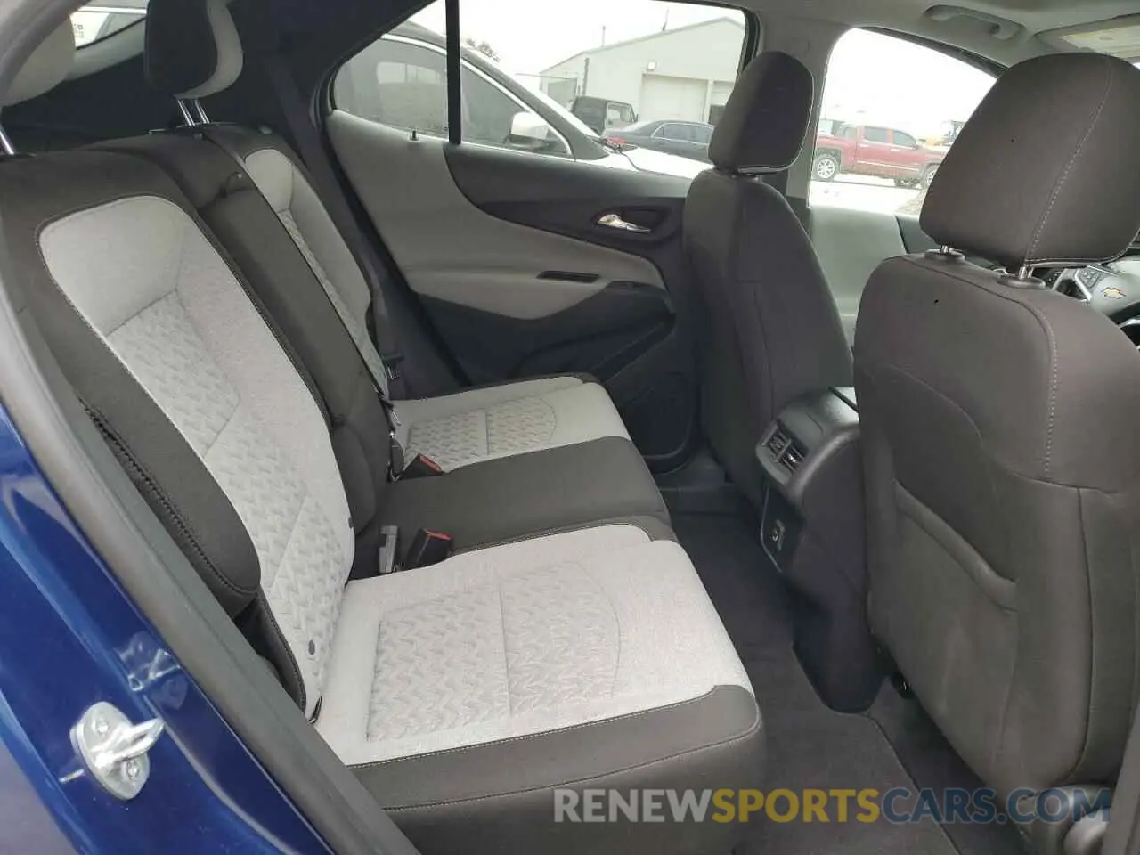 10 Фотография поврежденного автомобиля 3GNAXKEV8NL291039 CHEVROLET EQUINOX 2022