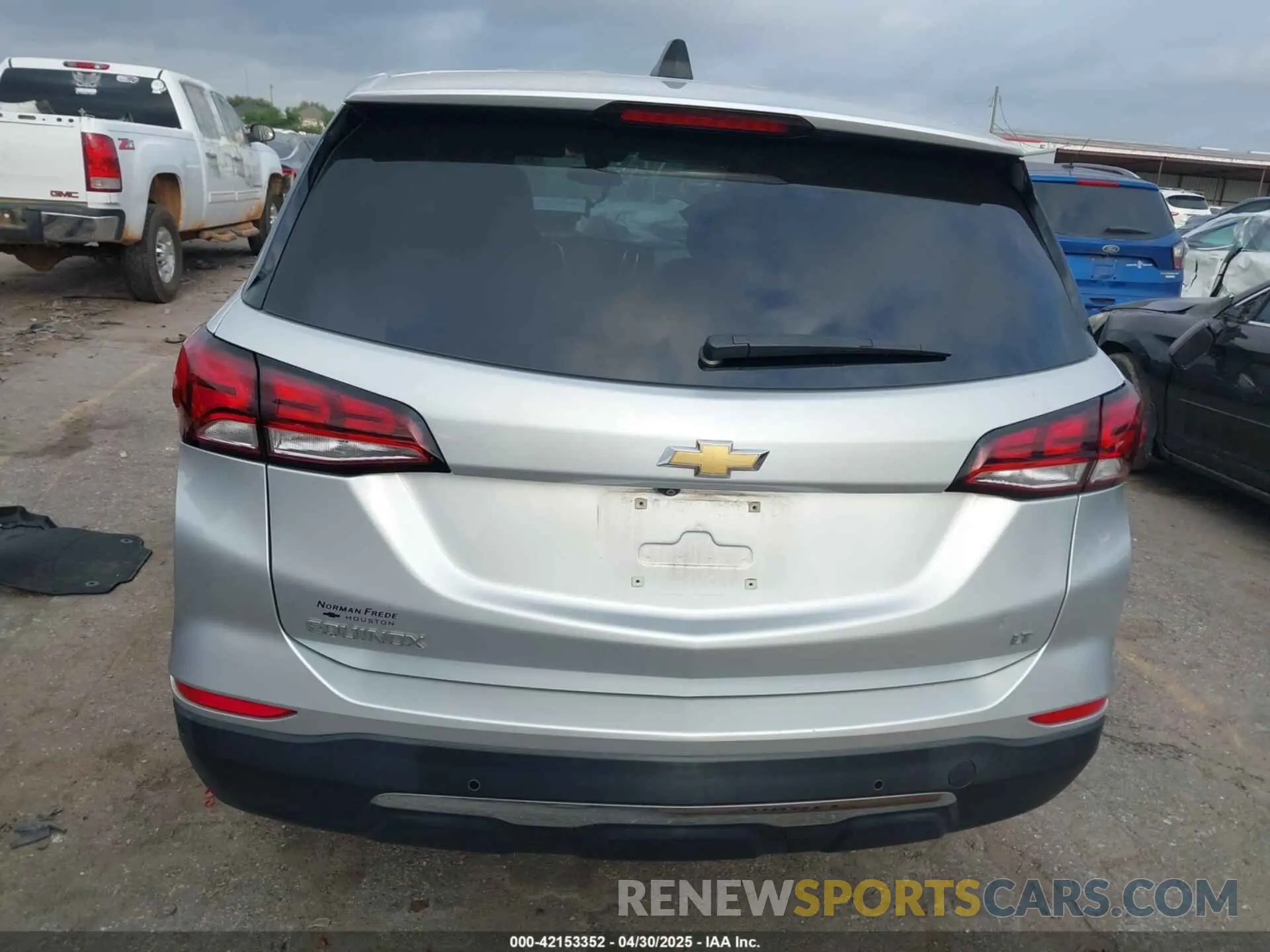 16 Фотография поврежденного автомобиля 3GNAXKEV9NL268398 CHEVROLET EQUINOX 2022