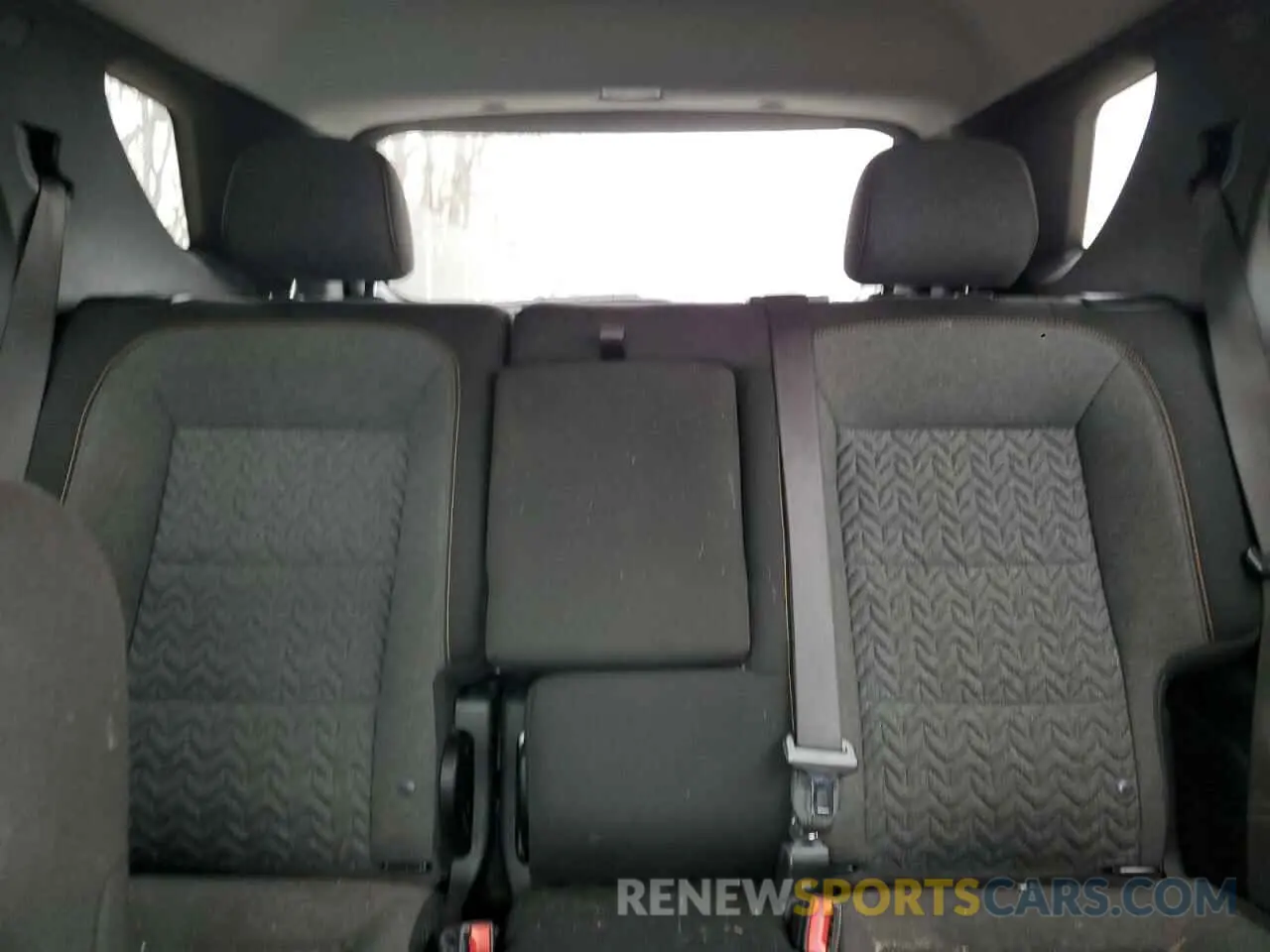 10 Photograph of a damaged car 3GNAXKEVXNL188155 CHEVROLET EQUINOX 2022