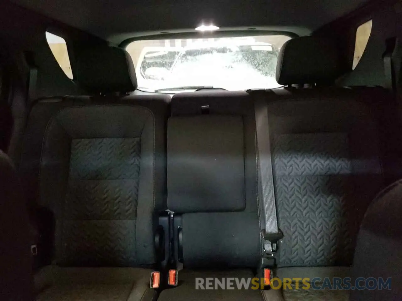 10 Photograph of a damaged car 3GNAXKEVXNL241629 CHEVROLET EQUINOX 2022