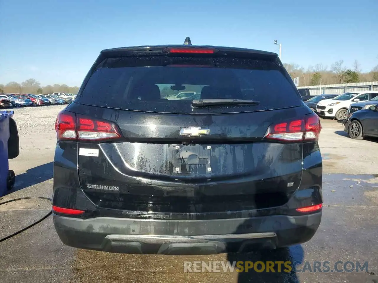 6 Photograph of a damaged car 3GNAXKEVXNL242859 CHEVROLET EQUINOX 2022