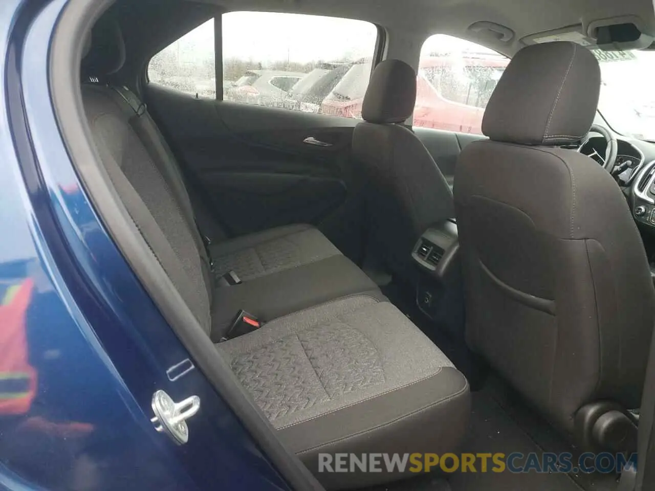 11 Photograph of a damaged car 3GNAXKEVXNL296176 CHEVROLET EQUINOX 2022