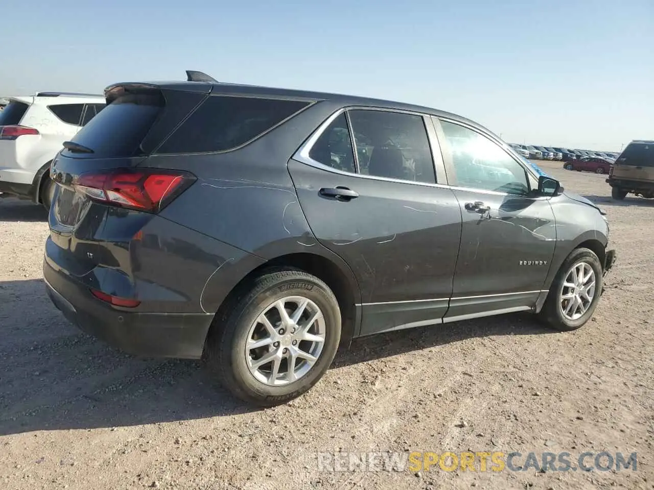 3 Photograph of a damaged car 3GNAXKEVXNS201802 CHEVROLET EQUINOX 2022