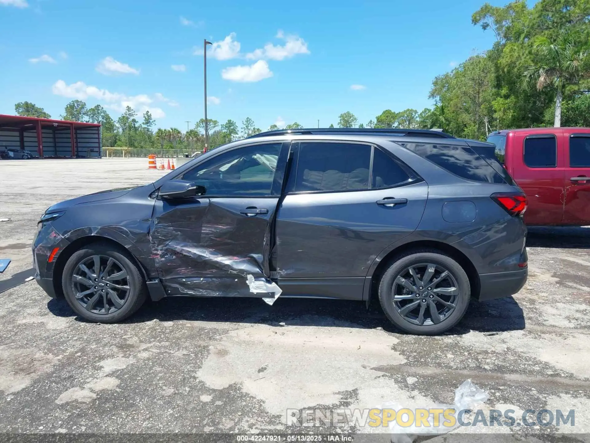 14 Фотография поврежденного автомобиля 3GNAXMEV0NS105933 CHEVROLET EQUINOX 2022