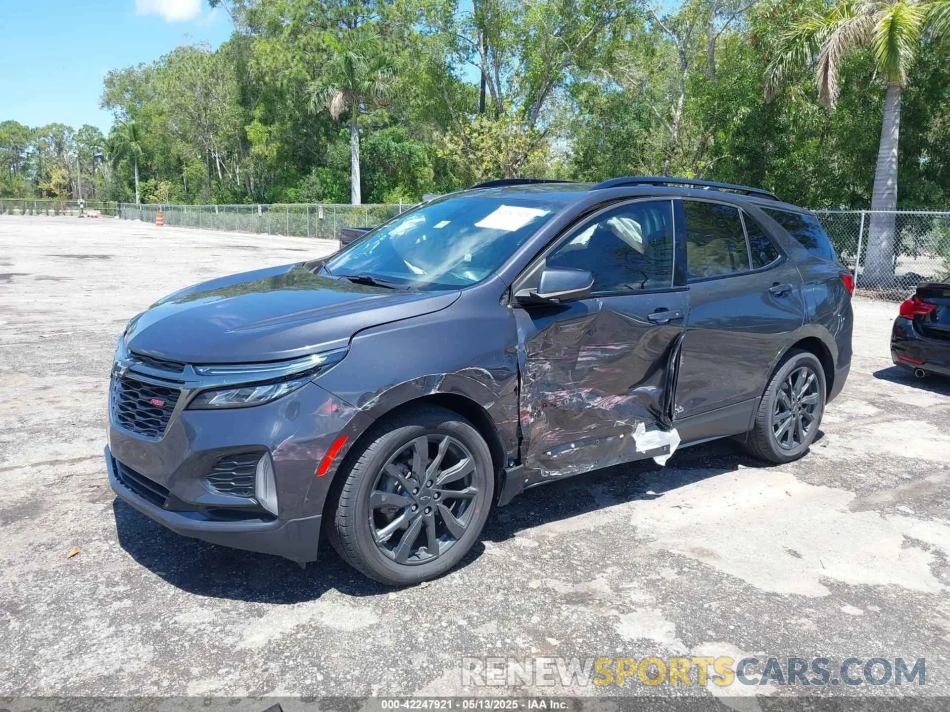 2 Фотография поврежденного автомобиля 3GNAXMEV0NS105933 CHEVROLET EQUINOX 2022