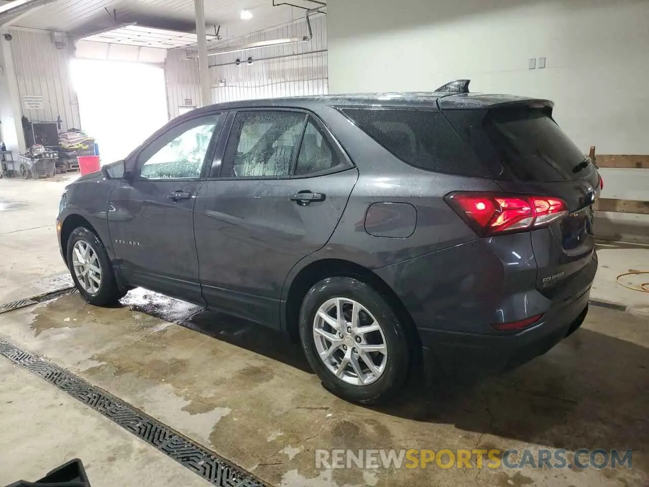 2 Фотография поврежденного автомобиля 3GNAXSEV1NS238348 CHEVROLET EQUINOX 2022