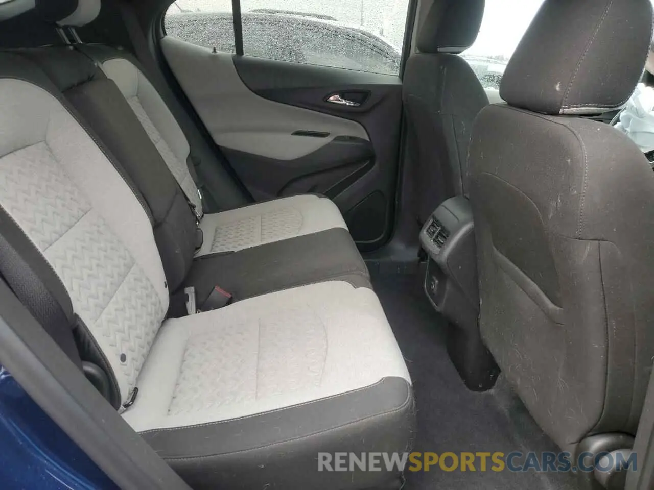 11 Photograph of a damaged car 3GNAXSEV5NS228180 CHEVROLET EQUINOX 2022