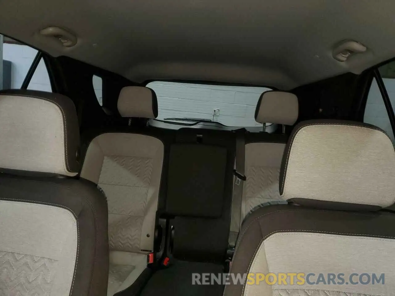 10 Photograph of a damaged car 3GNAXSEV9NS219045 CHEVROLET EQUINOX 2022