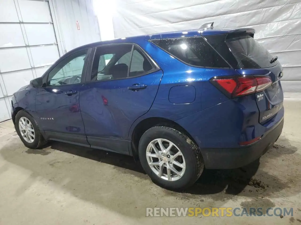 2 Photograph of a damaged car 3GNAXSEV9NS219045 CHEVROLET EQUINOX 2022
