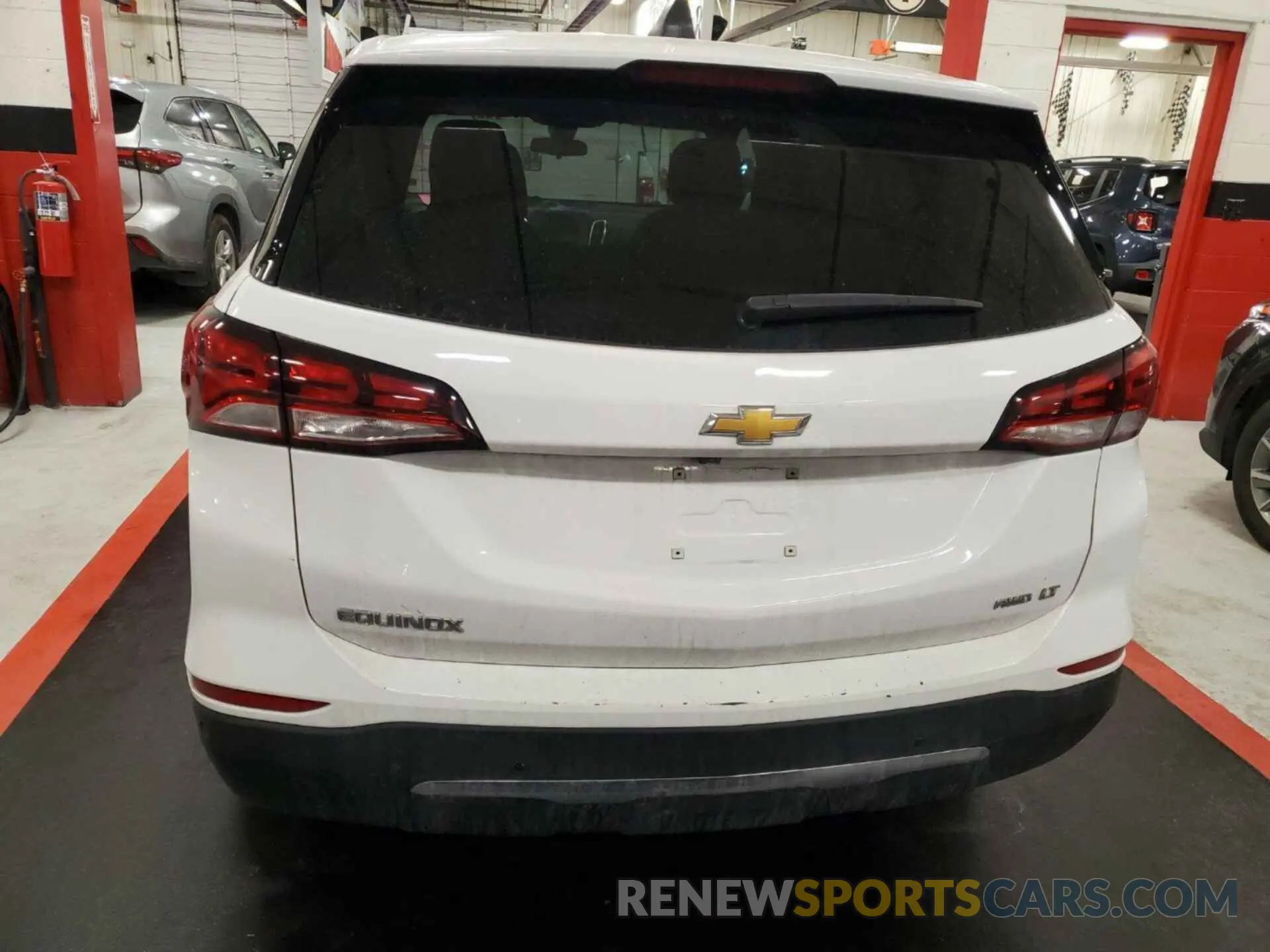 3 Photograph of a damaged car 3GNAXTEV0NL143263 CHEVROLET EQUINOX 2022